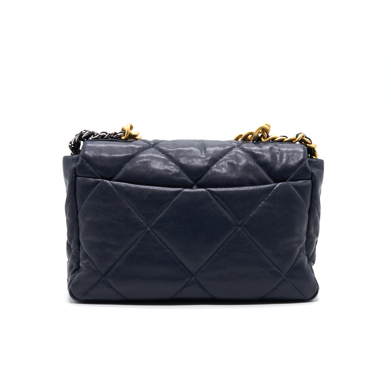 CHANEL 19 LARGE FLAP BAG NAVY - Image 2