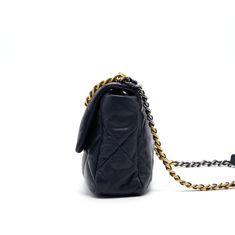 CHANEL 19 LARGE FLAP BAG NAVY - Image 4