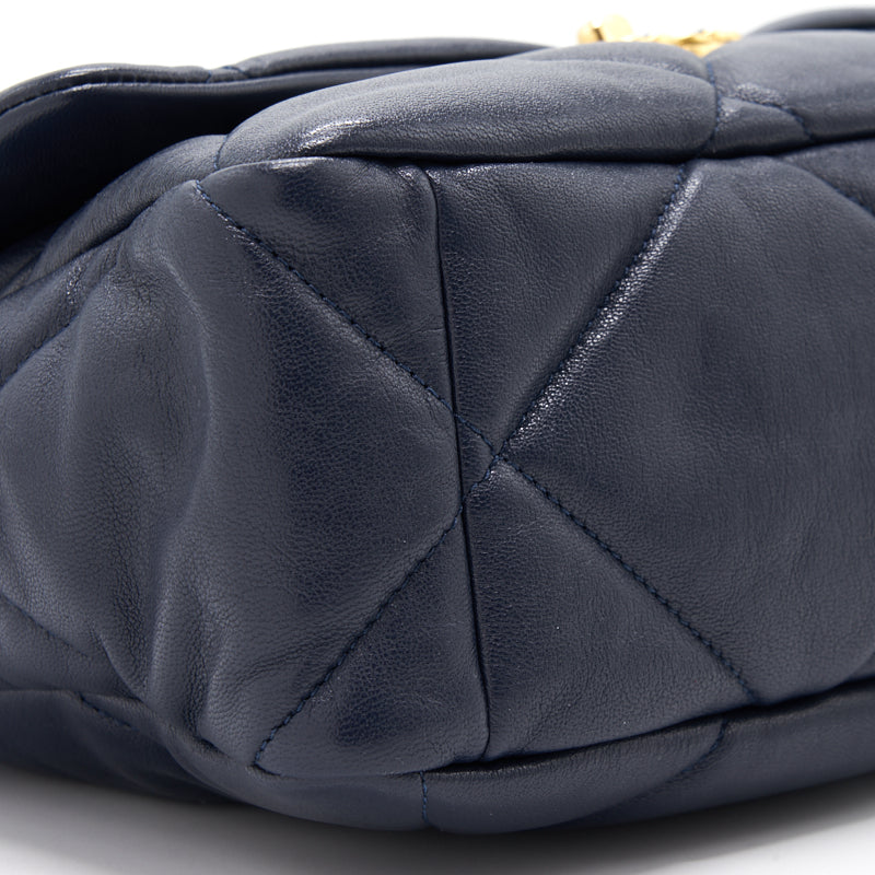 CHANEL 19 LARGE FLAP BAG NAVY - Image 6