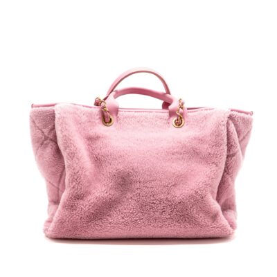 Alternative view of CHANEL 22A DEAUVILLE TOTE SHEARLING LAMBSKIN PINK GHW (MICROCHIP)