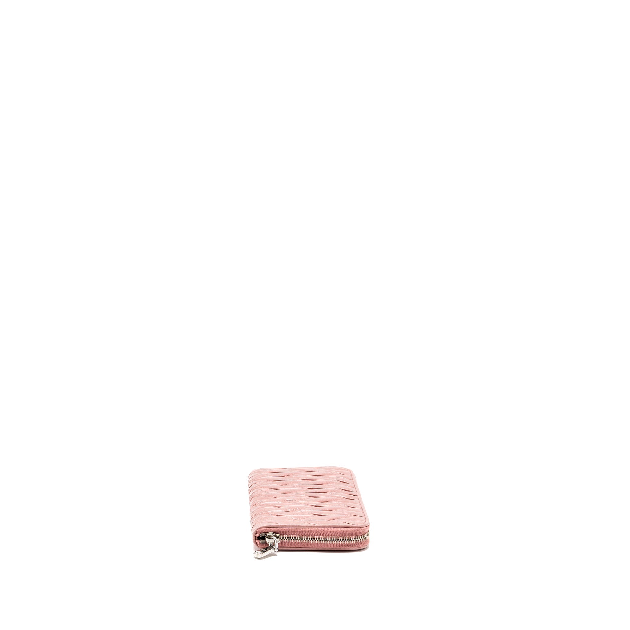 MIU MIU MATELASSE LEATHER ZIP AROUND LONG WALLET PINK SHW - Image 3