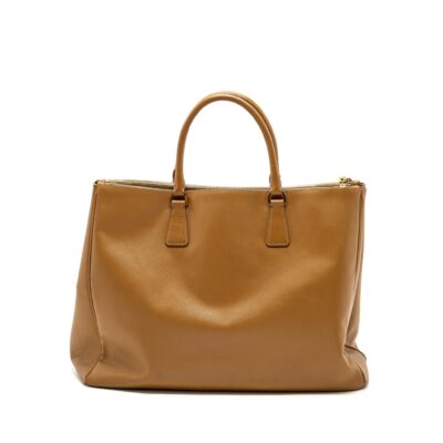 Alternative view of PRADA X LARGE DOUBLE ZIP TOTE BAG SAFFIANO CALFSKIN CARAMEL GHW
