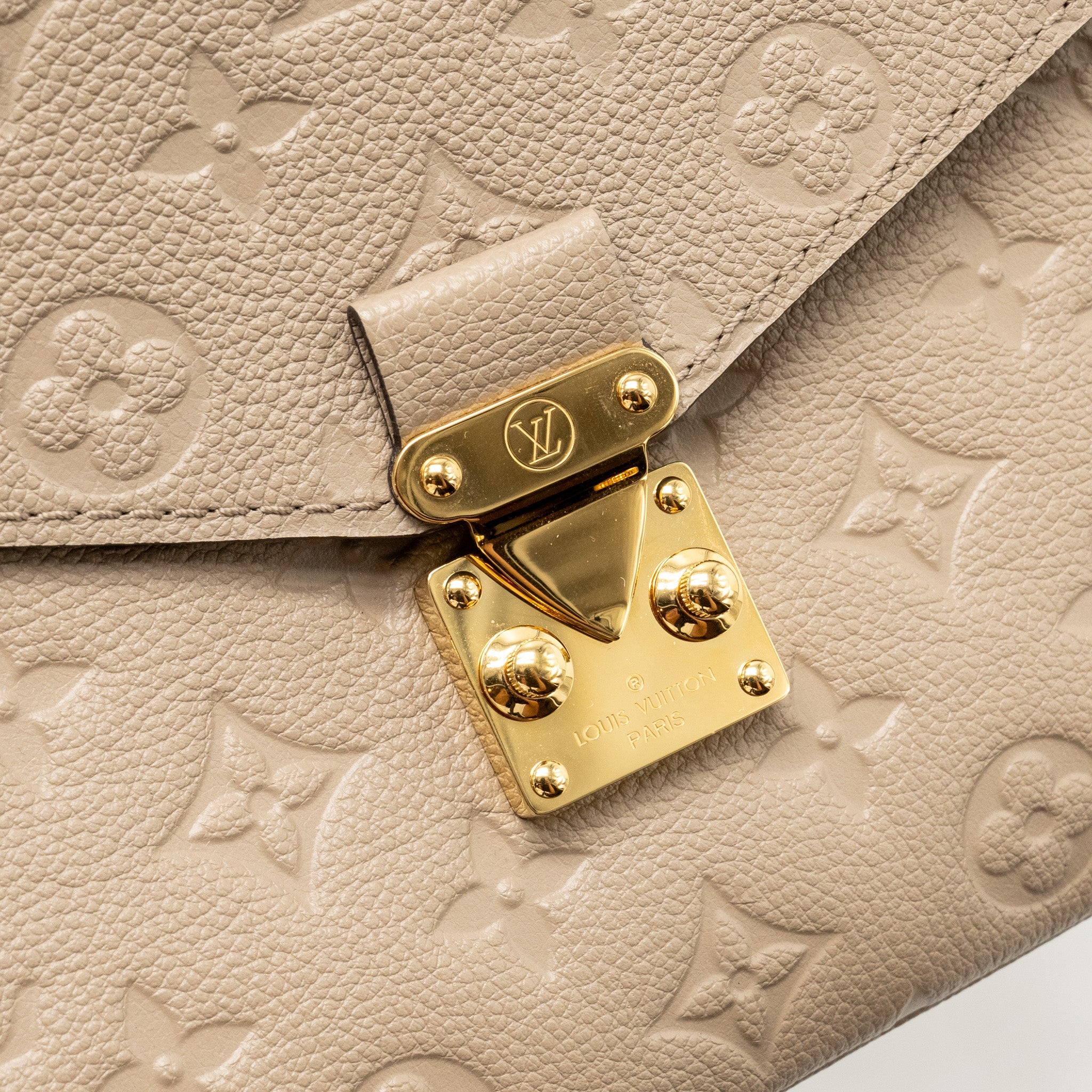 LOUIS VUITTON POCHETTE METIS MONOGRAM EMPREINTE TOURTERELLE GHW - Image 13