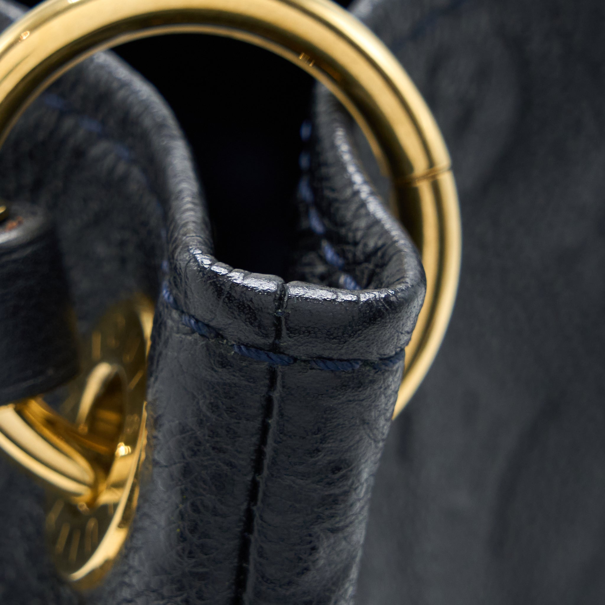 LOUIS VUITTON ARTSY MM EMPREINTE BLACK GHW - Image 9