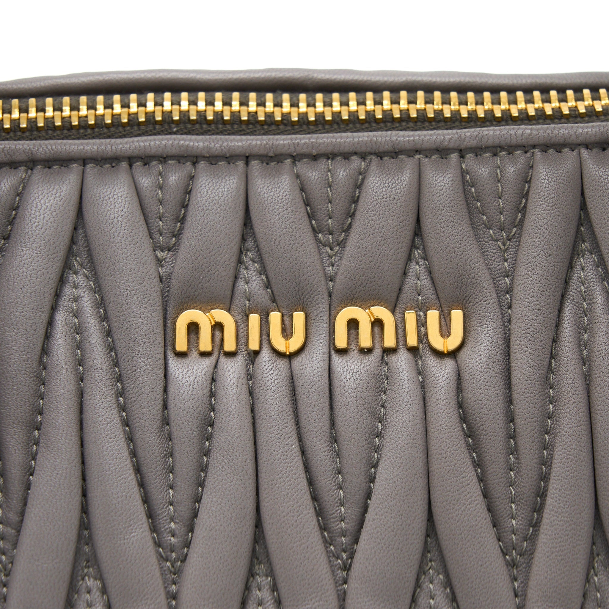 MIUMIU MATELASSE TOTE BAG LAMBSKIN ARGILLA GHW - Image 7