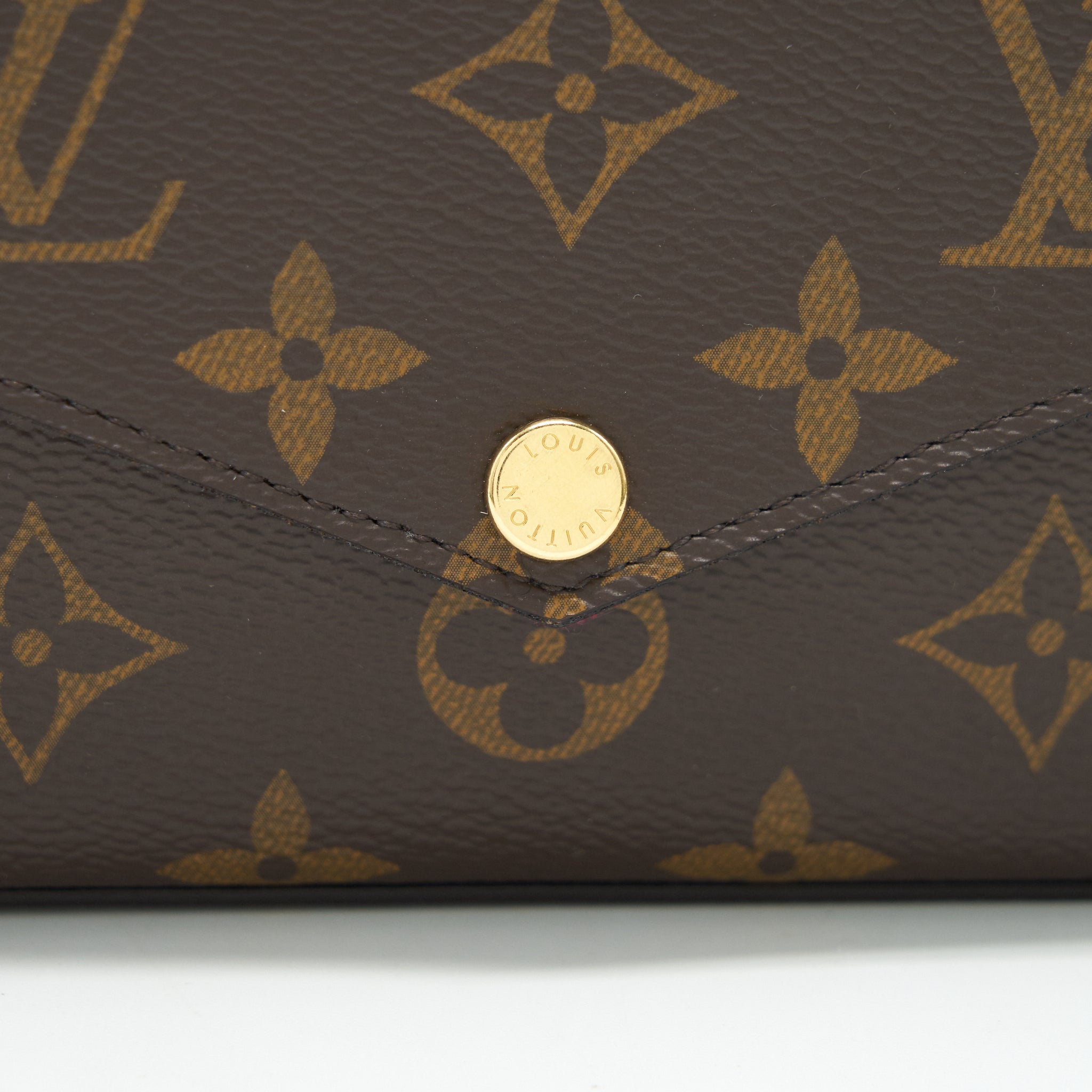 LOUIS VUITTON FELICIE POCHETTE MONOGRAM CANVAS - Image 8