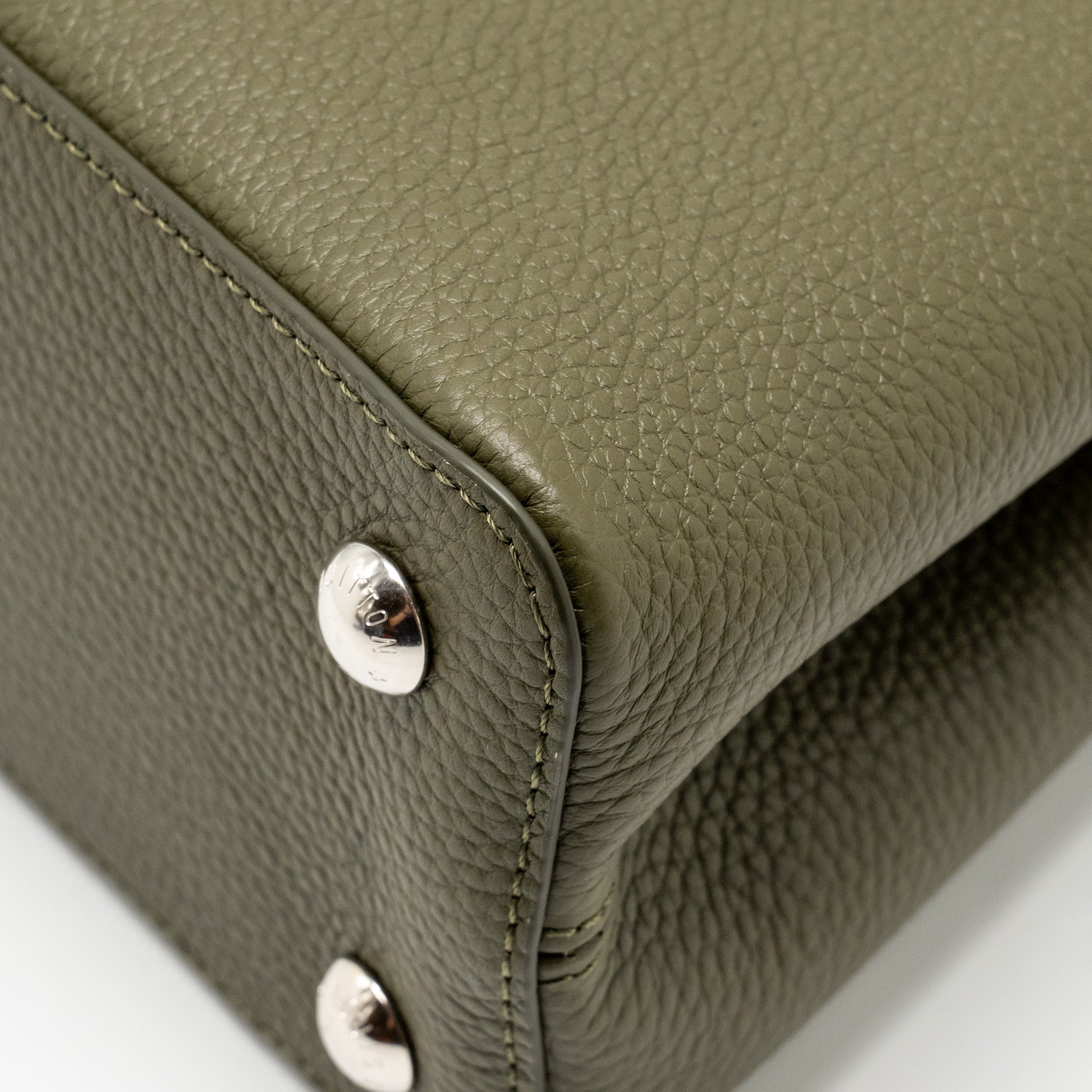 LOUIS VUITTON CAPUCINES MM CALFSKIN / PYTHON HANDLE MULTICOLOR OLIVE GREEEN / NATURAL SHW - Image 11