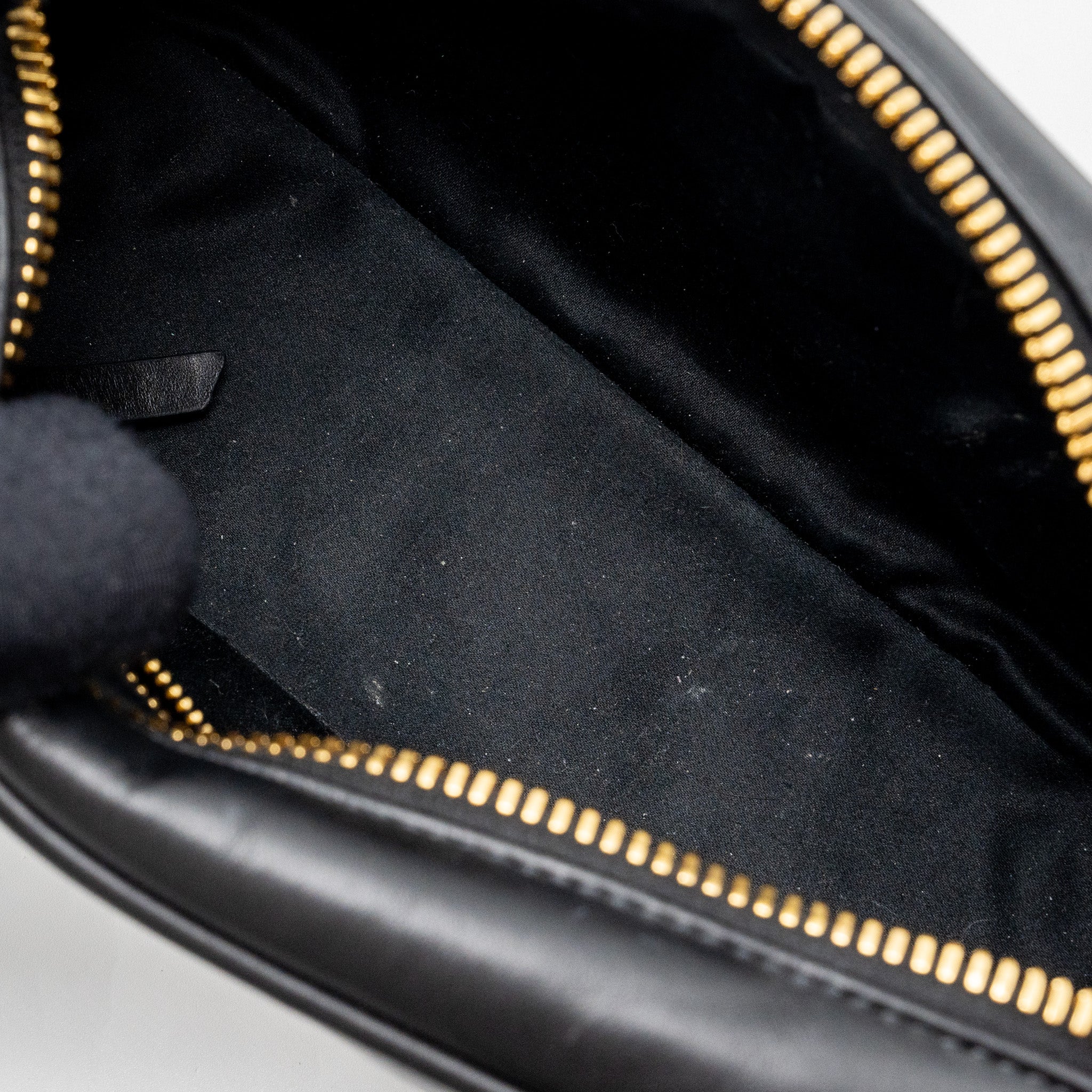 MIUMIU ARCADIE TOP HANDLE BAG BLACK GHW - Image 8