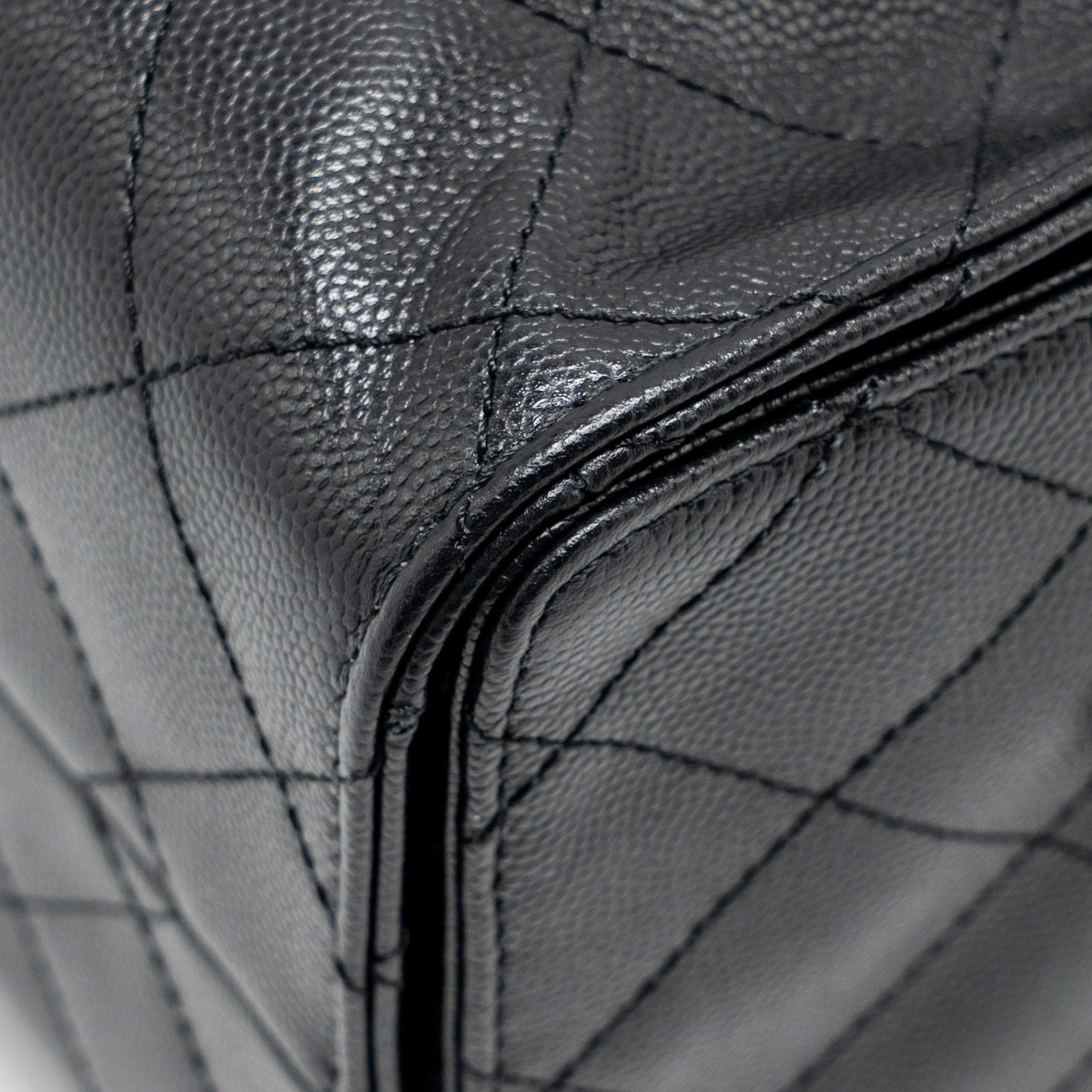 CHANEL SMALL 25 BAG CAVIAR BLACK GHW (MICROCHIP) - Image 8