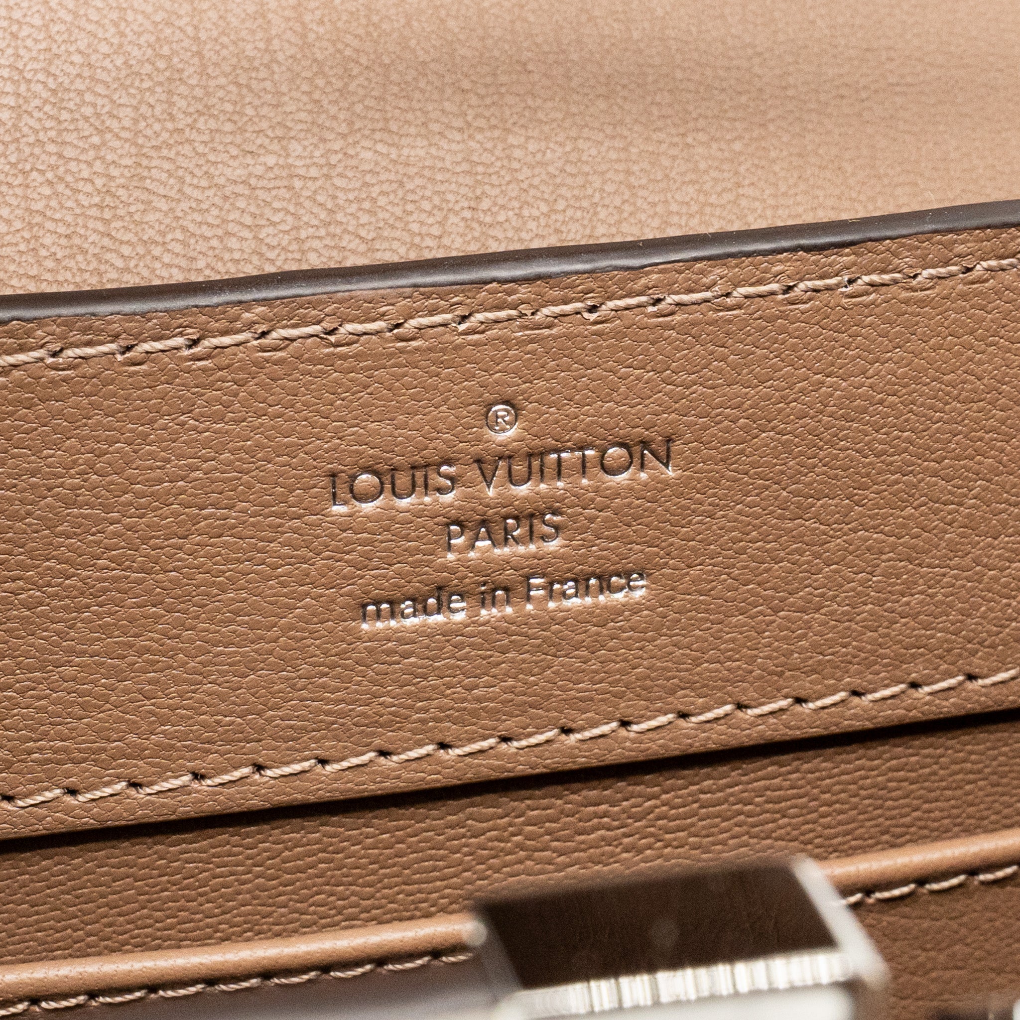 LOUIS VUITTON CAPUCINES MINI HIMALAYAN CROCODILE WHITE SHW - Image 15
