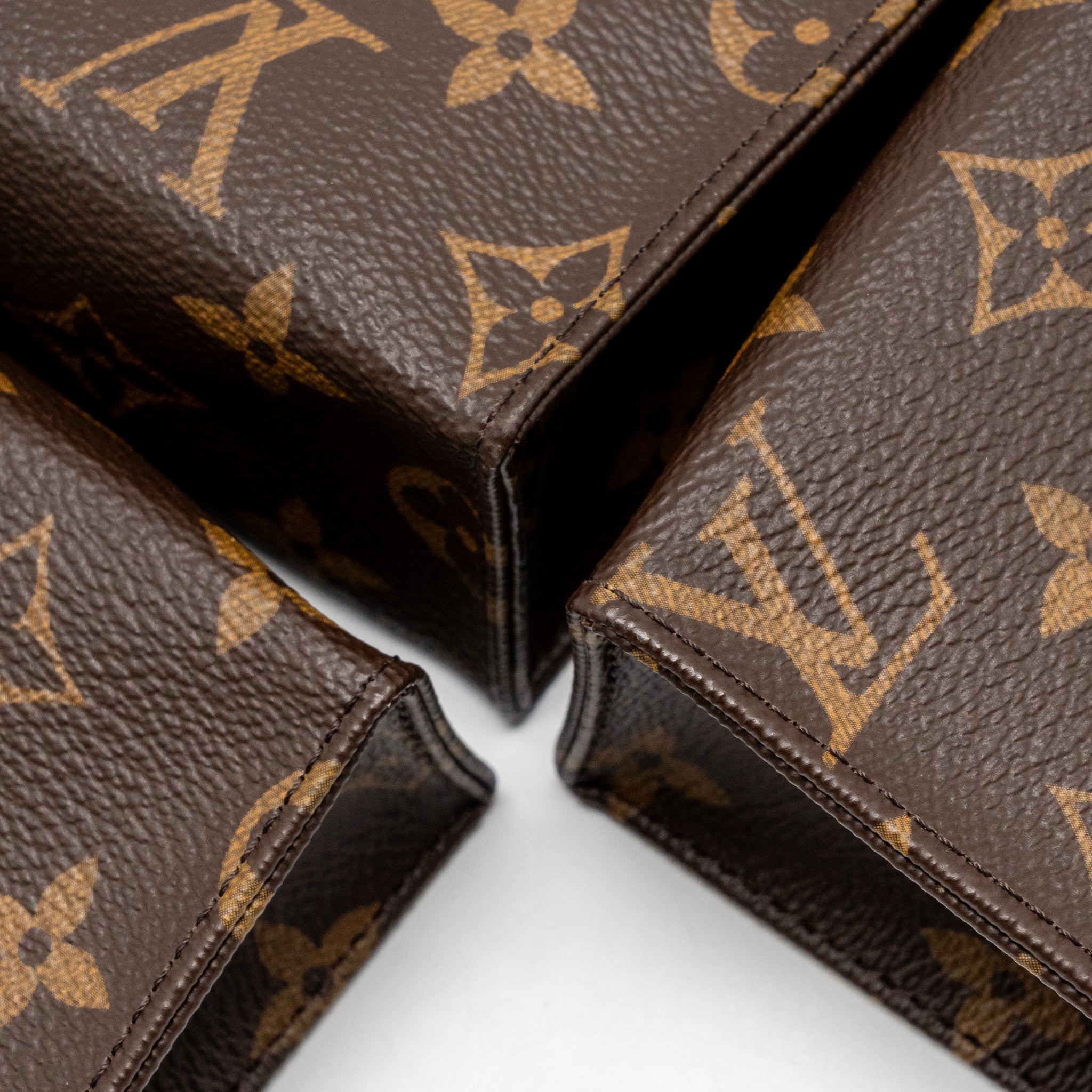 LOUIS VUITTON TRIO TOILET POUCH MONOGRAM CANVAS GHW - Image 10