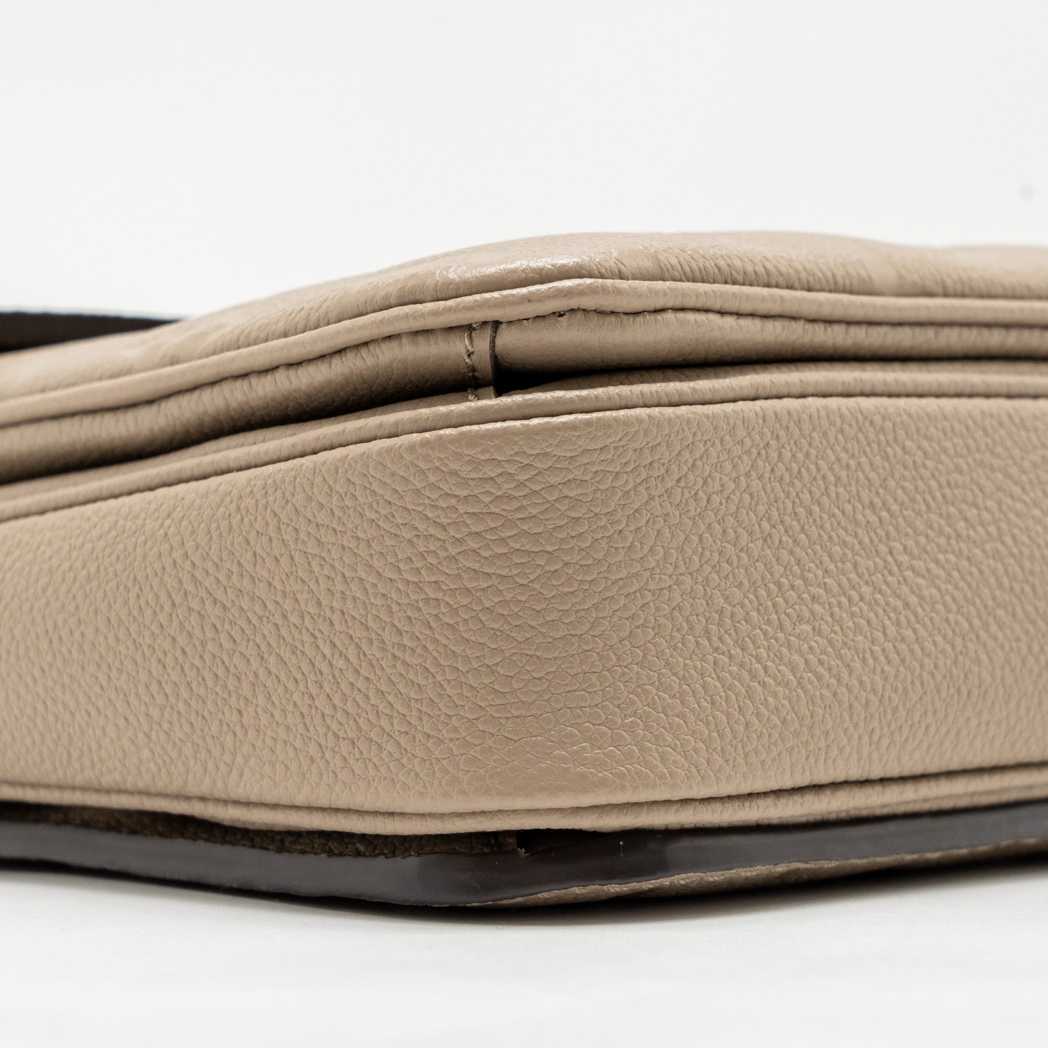 LOUIS VUITTON POCHETTE METIS MONOGRAM EMPREINTE TOURTERELLE GHW - Image 6
