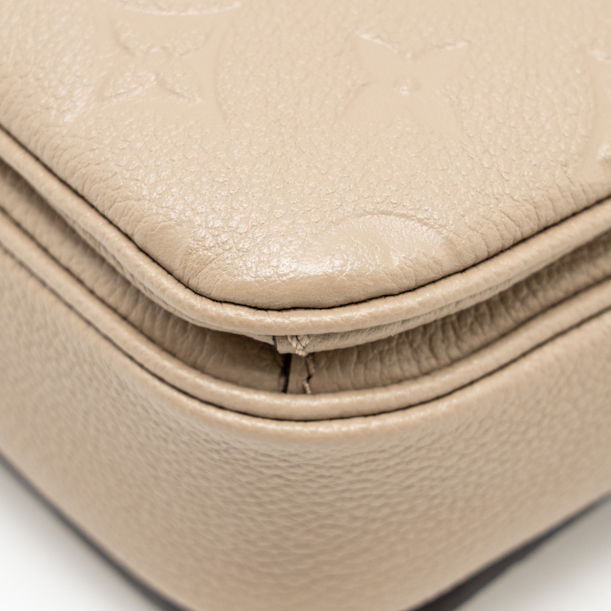 LOUIS VUITTON POCHETTE METIS MONOGRAM EMPREINTE TOURTERELLE GHW - Image 8