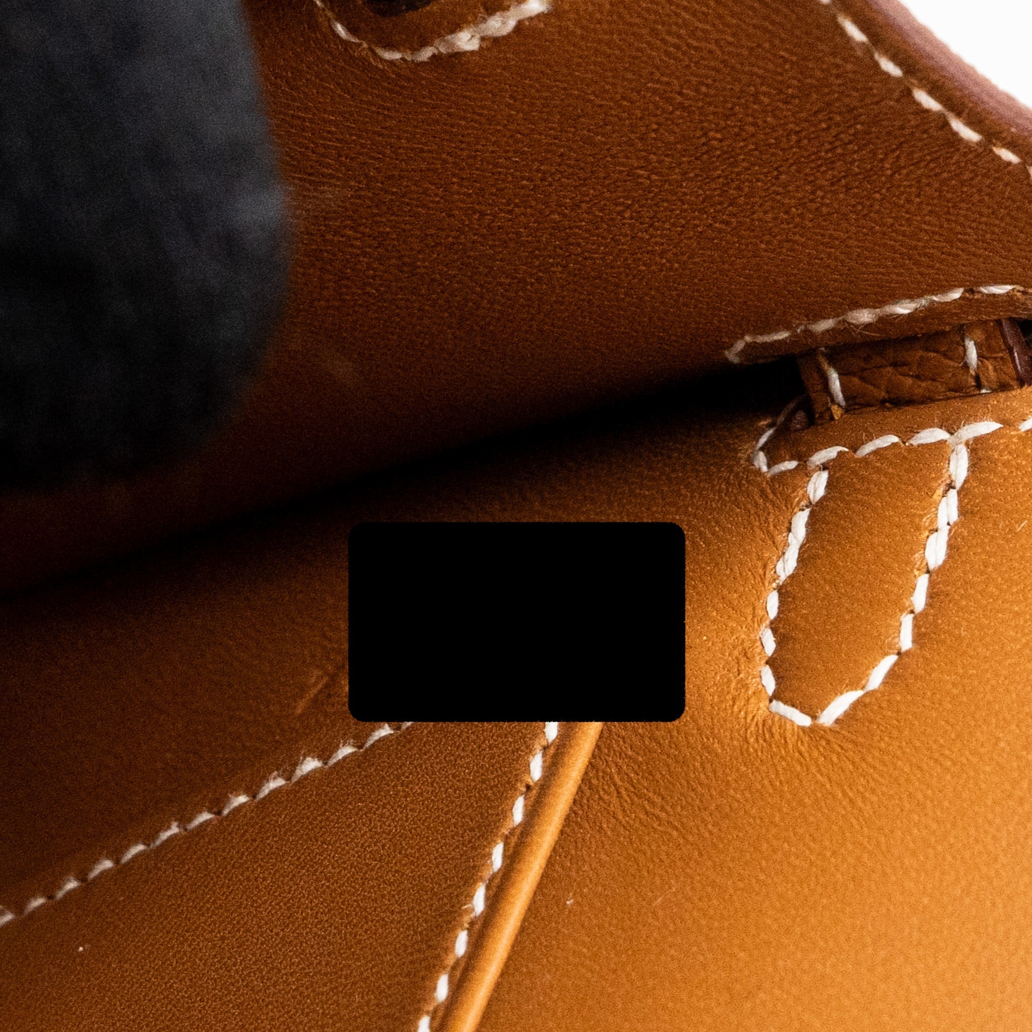 HERMES MINI KELLY EPSOM GOLD GHW - Image 16
