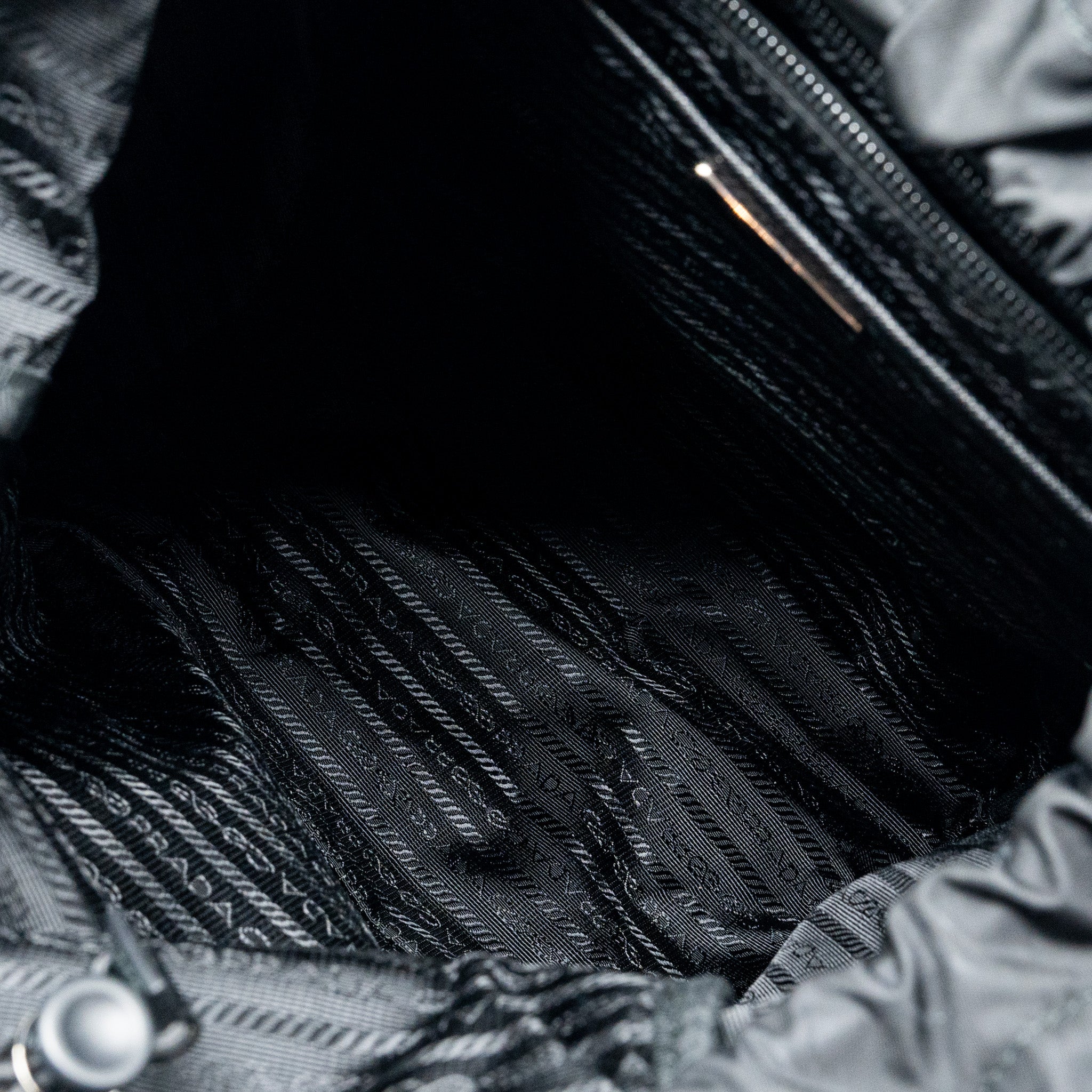 PRADA BACKPACK RE-NYLON/SAFFIANO BLACK SHW - Image 13