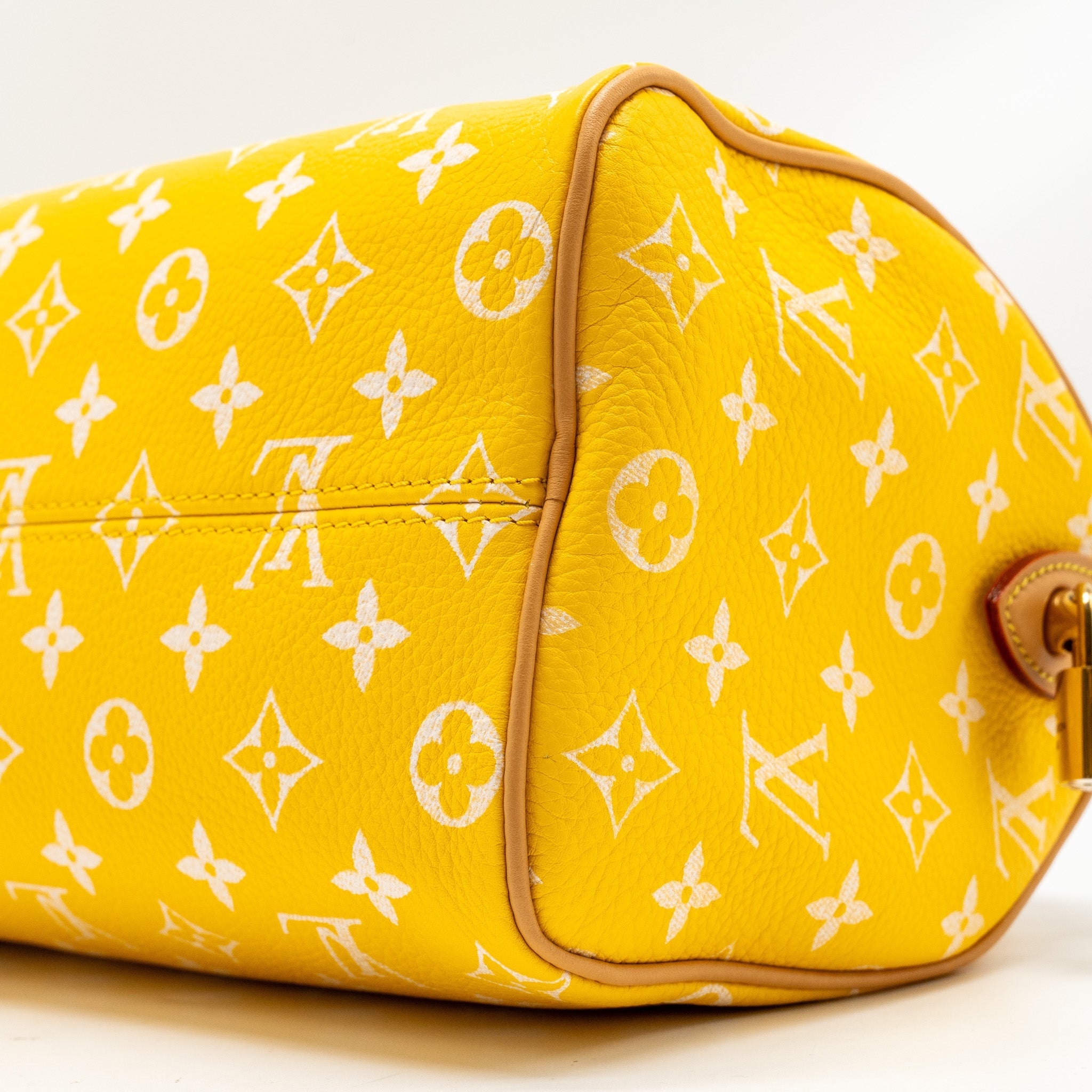 LOUIS VUITTON SPEEDY P9 BANDOULIÈRE 25 MONOGRAM SOFT CALFSKIN JAUNE MAT GHW - Image 7