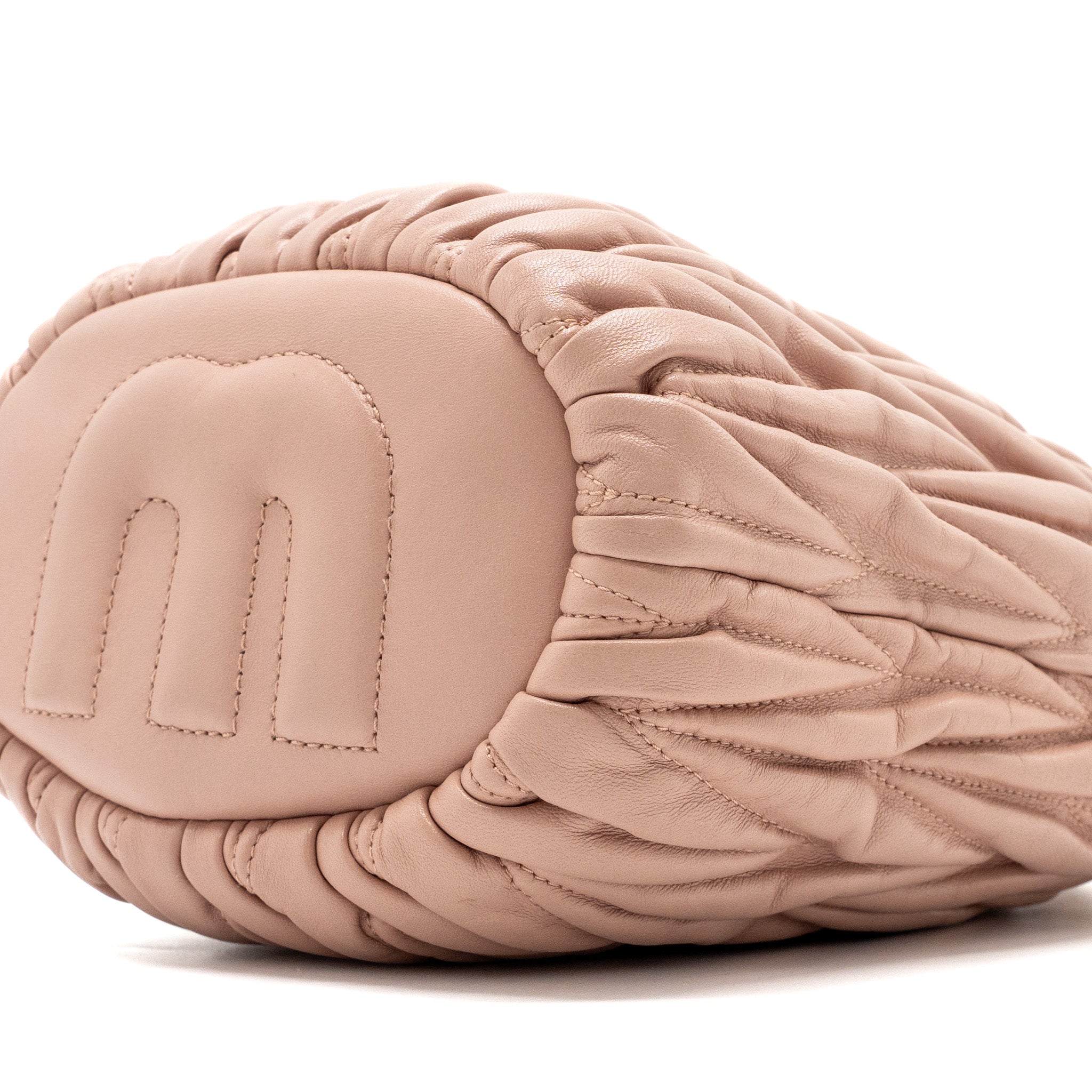 MIUMIU MATELASSE BUCKET BAG NAPPA PINK GHW - Image 7