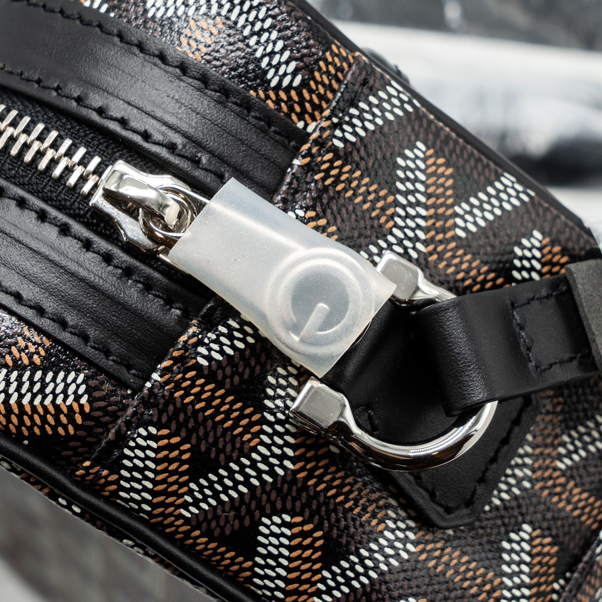 GOYARD CAP-VERT PM BAG CANVAS/ LEATHER BLACK SHW - Image 9
