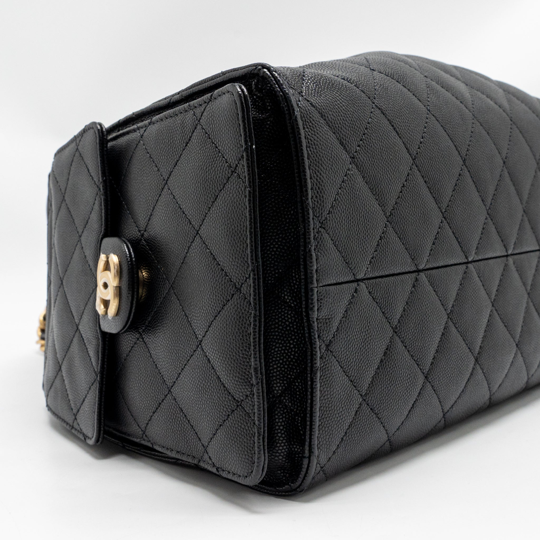 CHANEL 25 MEDIUM CAVIAR BLACK GHW (MICROCHIP) - Image 7