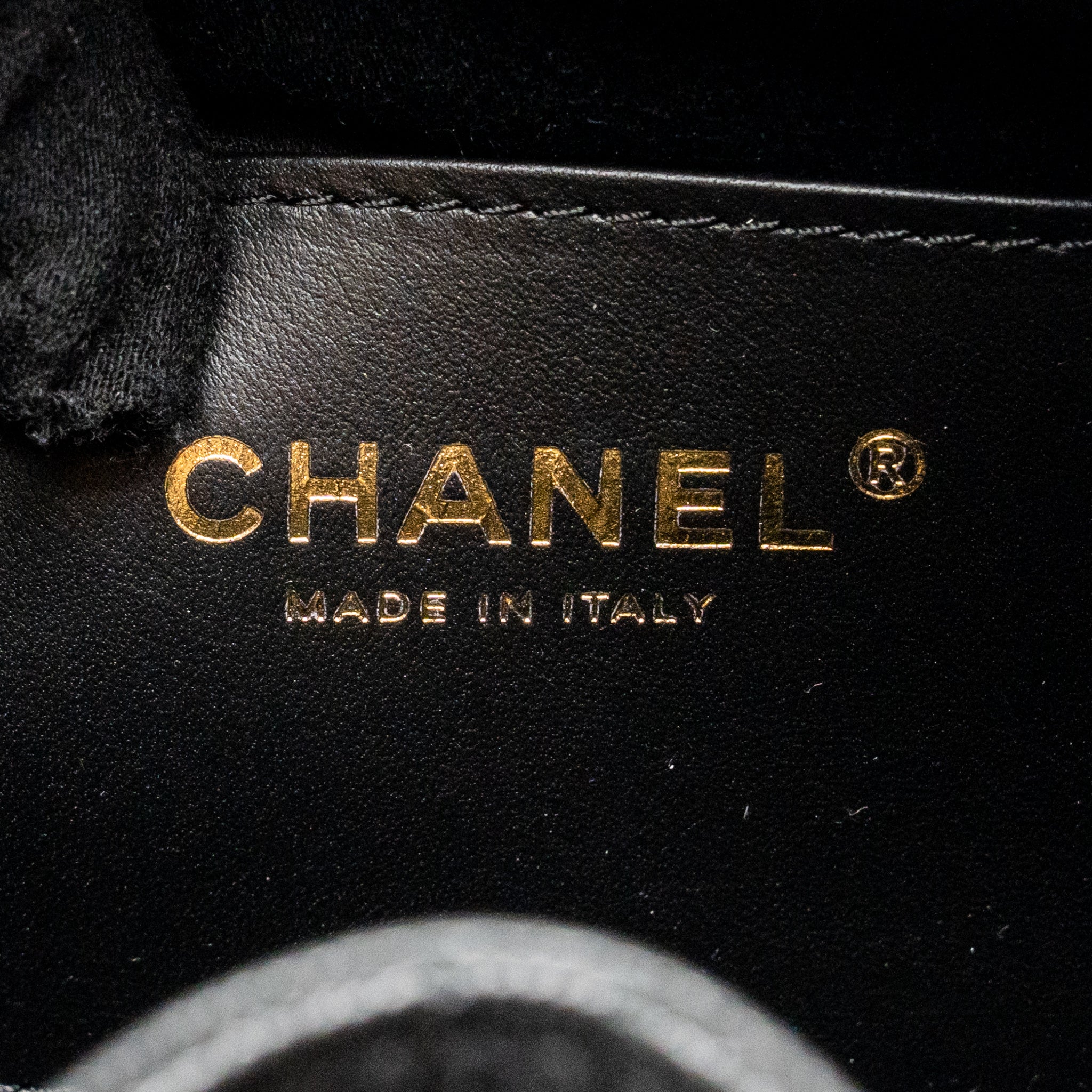 CHANEL MINI 25 BAG CAVIAR BLACK GHW (MICROCHIP) - Image 15