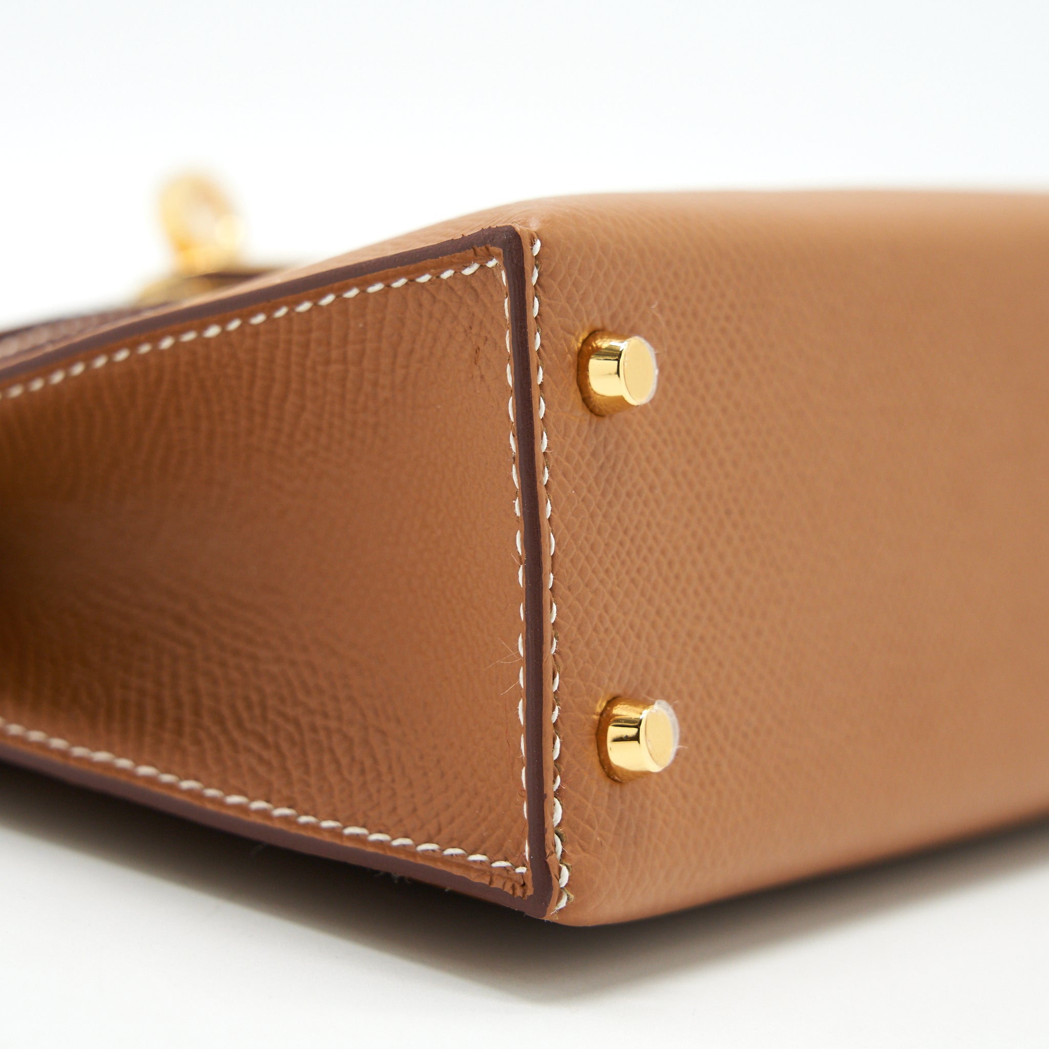 HERMES MINI KELLY EPSOM GOLD GHW - Image 25