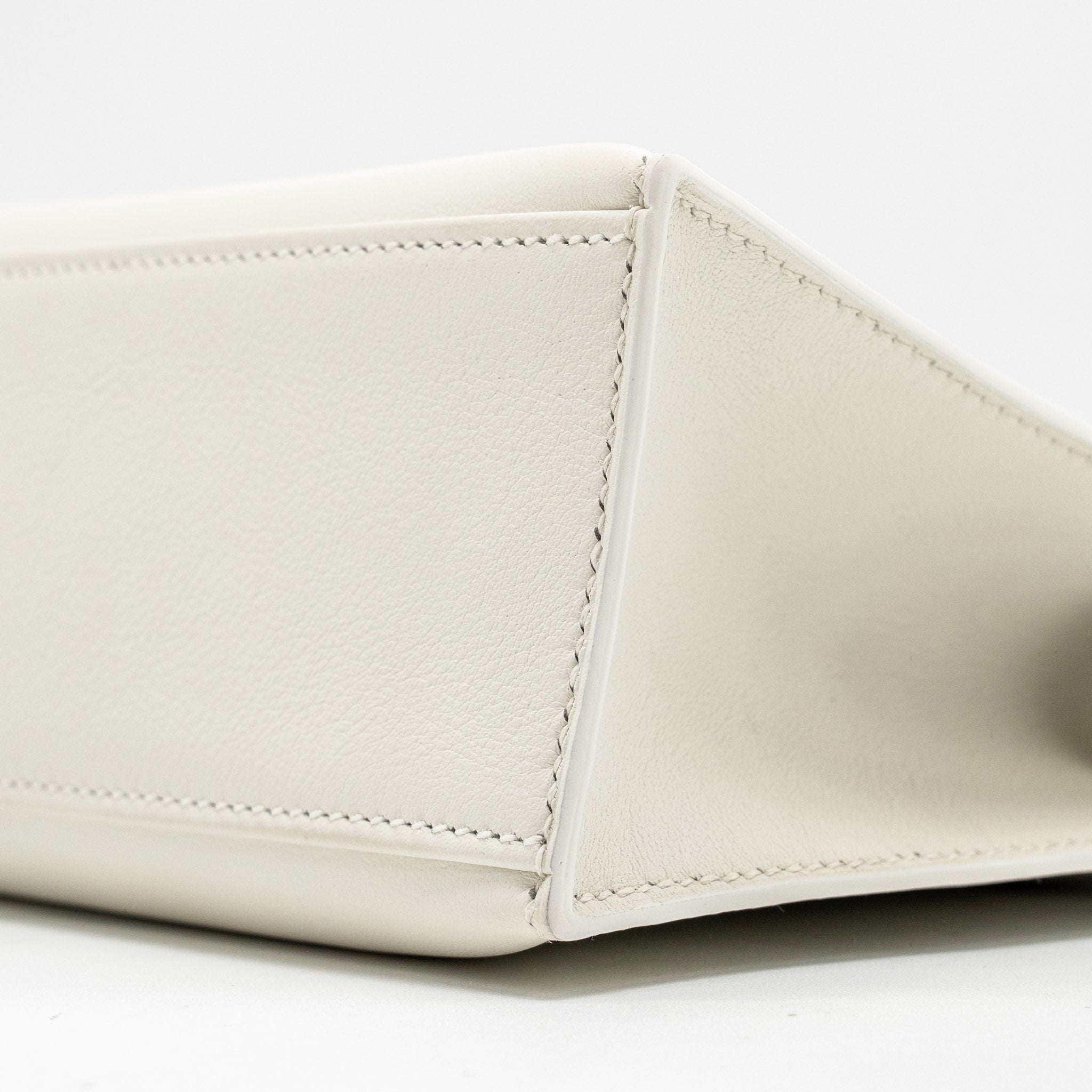 HERMES KELLY POCHETTE SWIFT 01 BLANC GHW - Image 7
