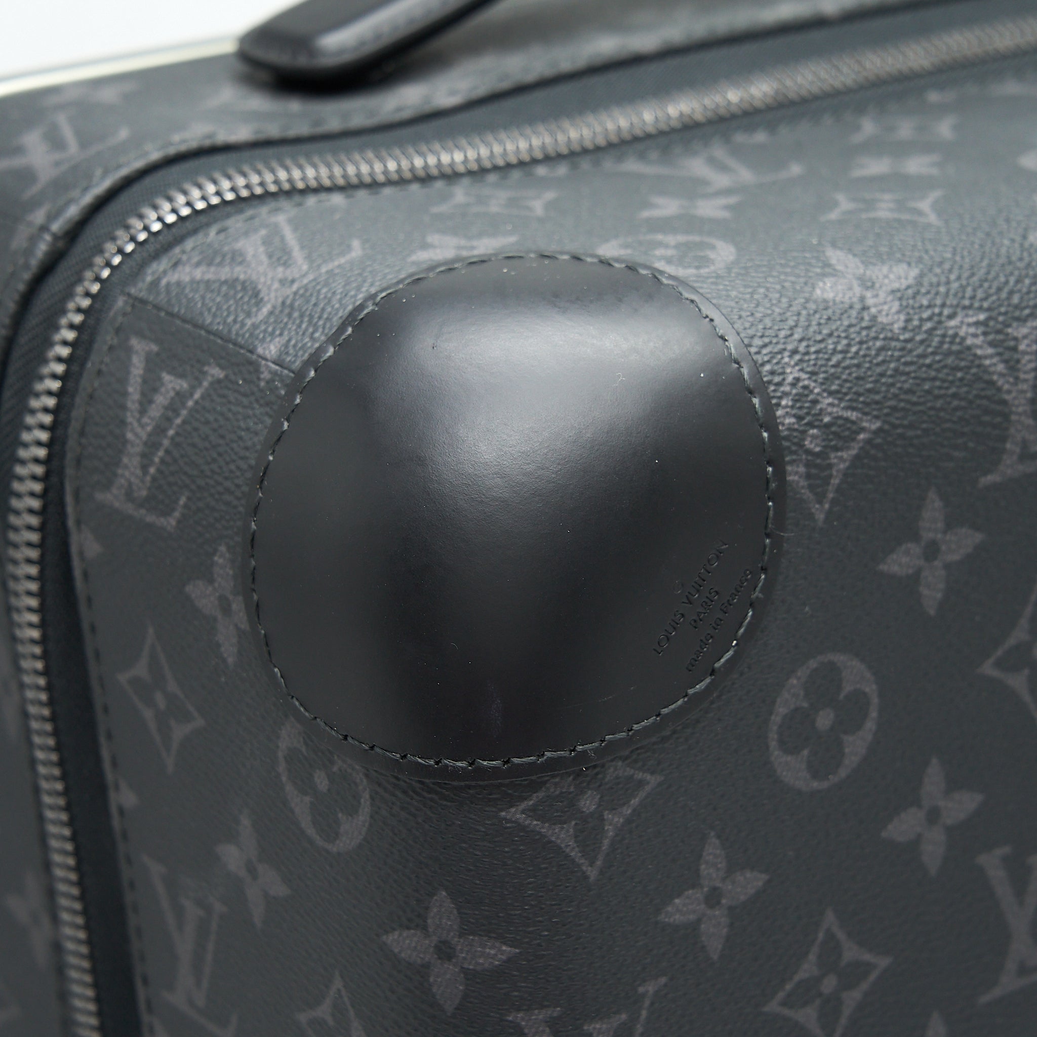 LOUIS VUITTON HORIZON 55 MONOGRAM ECLIPSE - Image 11
