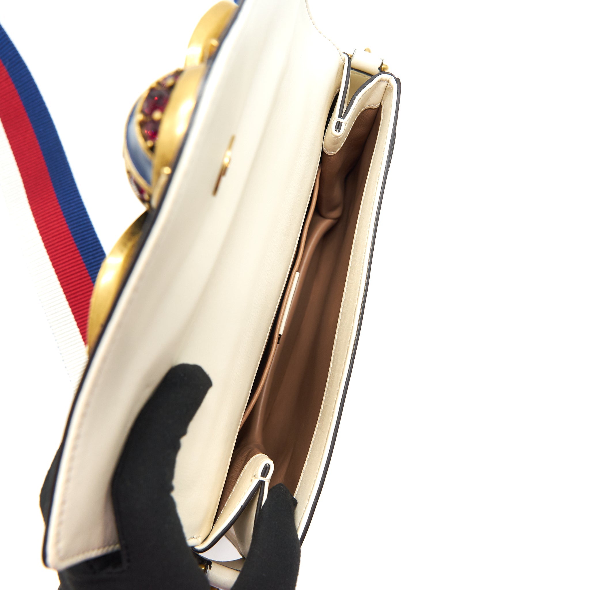 GUCCI EMBELLISHED BROADWAY BEE BAG WHITE - Image 10
