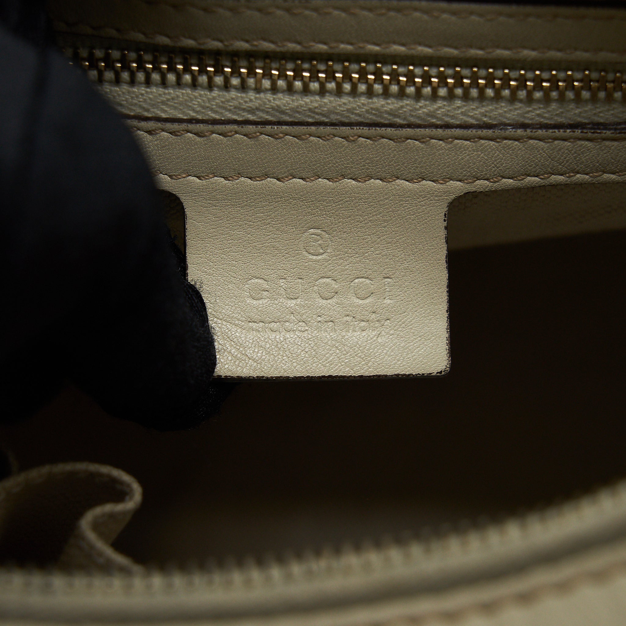 GUCCI VINTAGE SHOULDER BAG WHITE/EXTRA WALLET - Image 16
