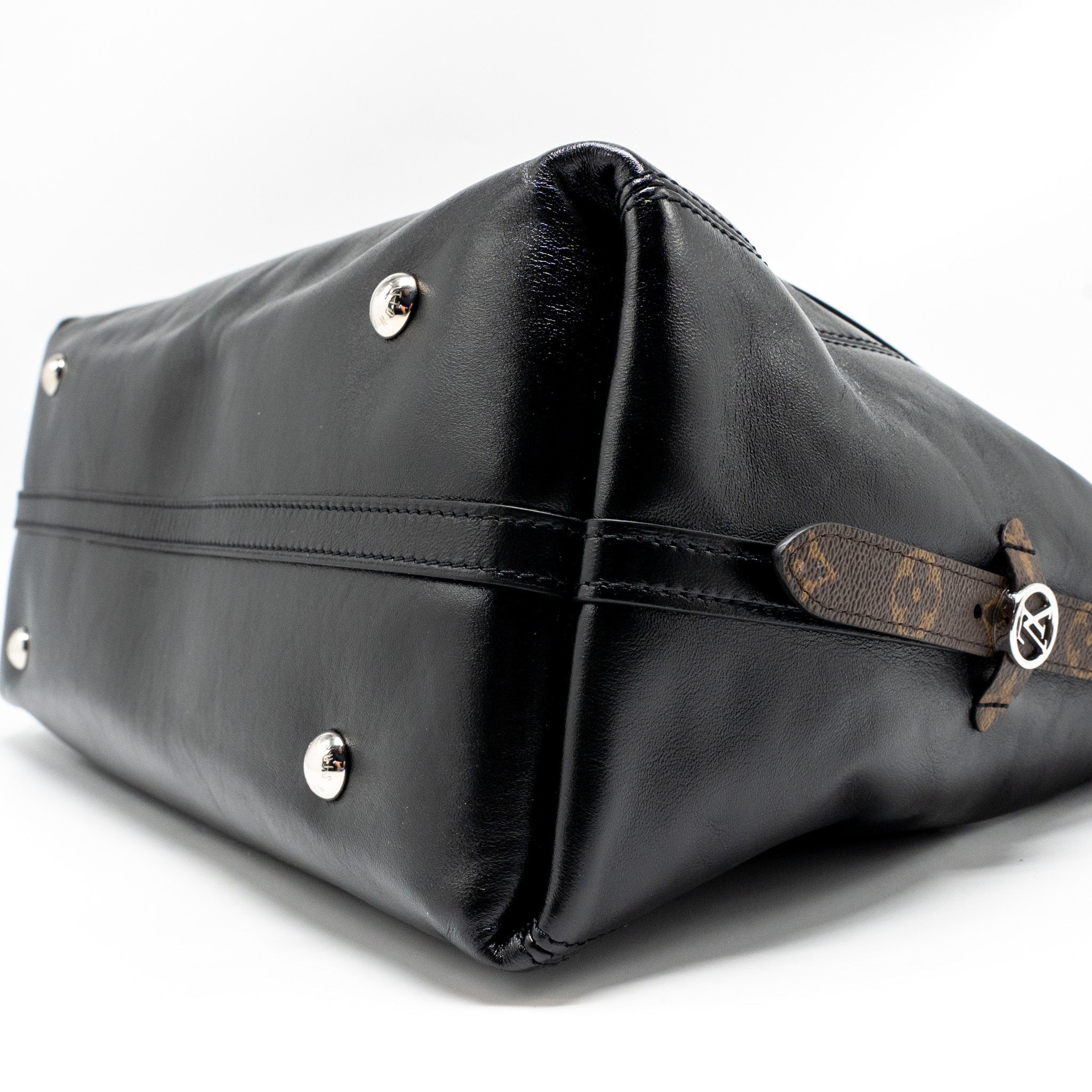 LOUIS VUITTON CARRYALL VIBE MM LAMBSKIN/MONOGRAM CANVAS BLACK SHW - Image 7