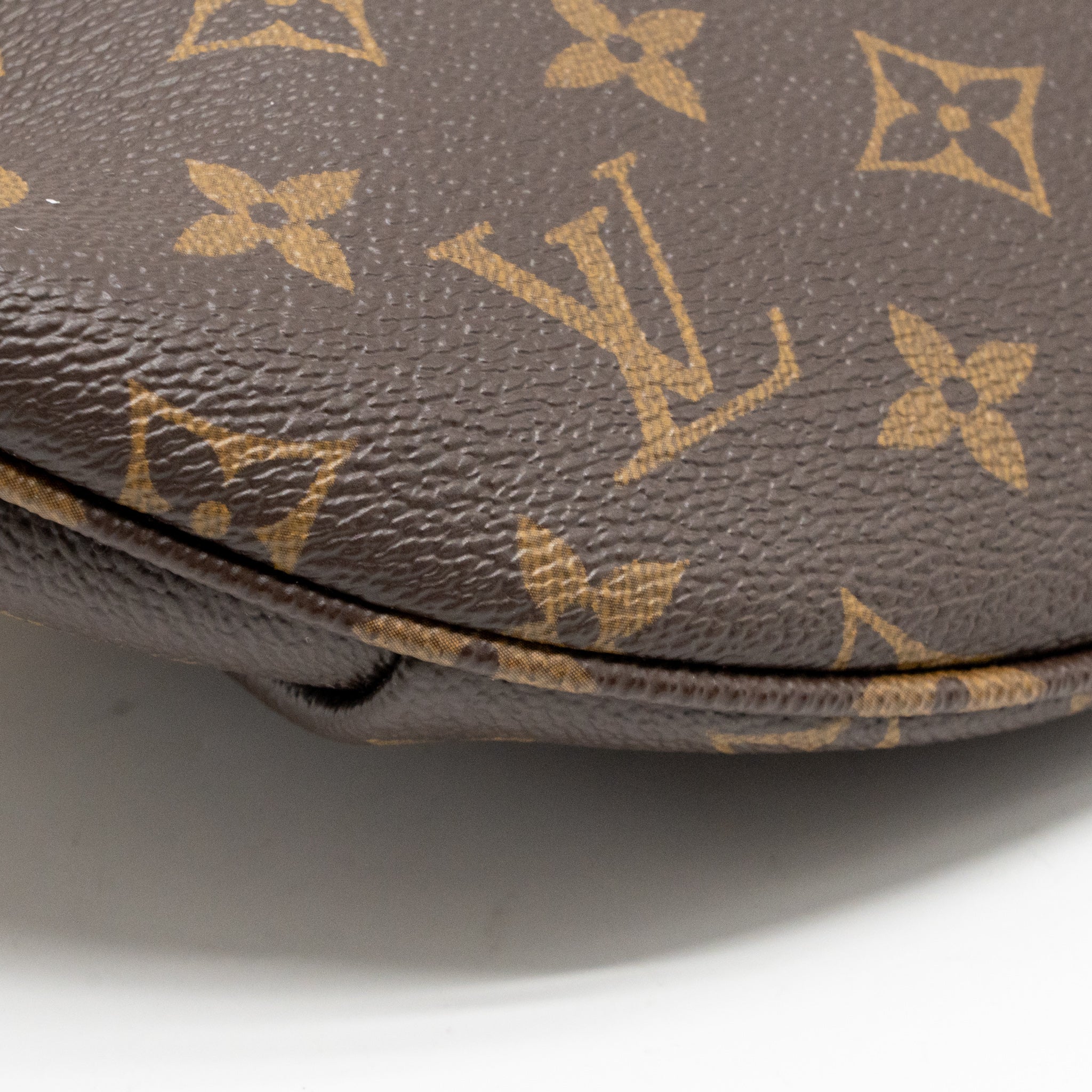 LOUIS VUITTON HIGH RISE BUMBAG MONOGRAM CANVAS GHW - Image 10