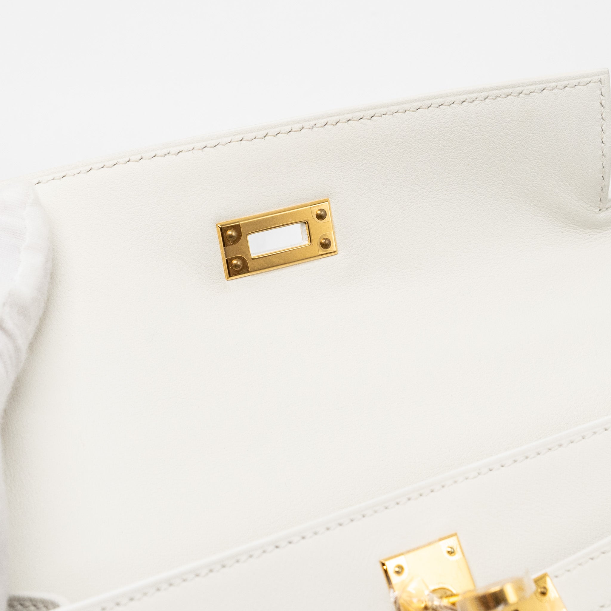 HERMES KELLY POCHETTE SWIFT 01 BLANC GHW - Image 14