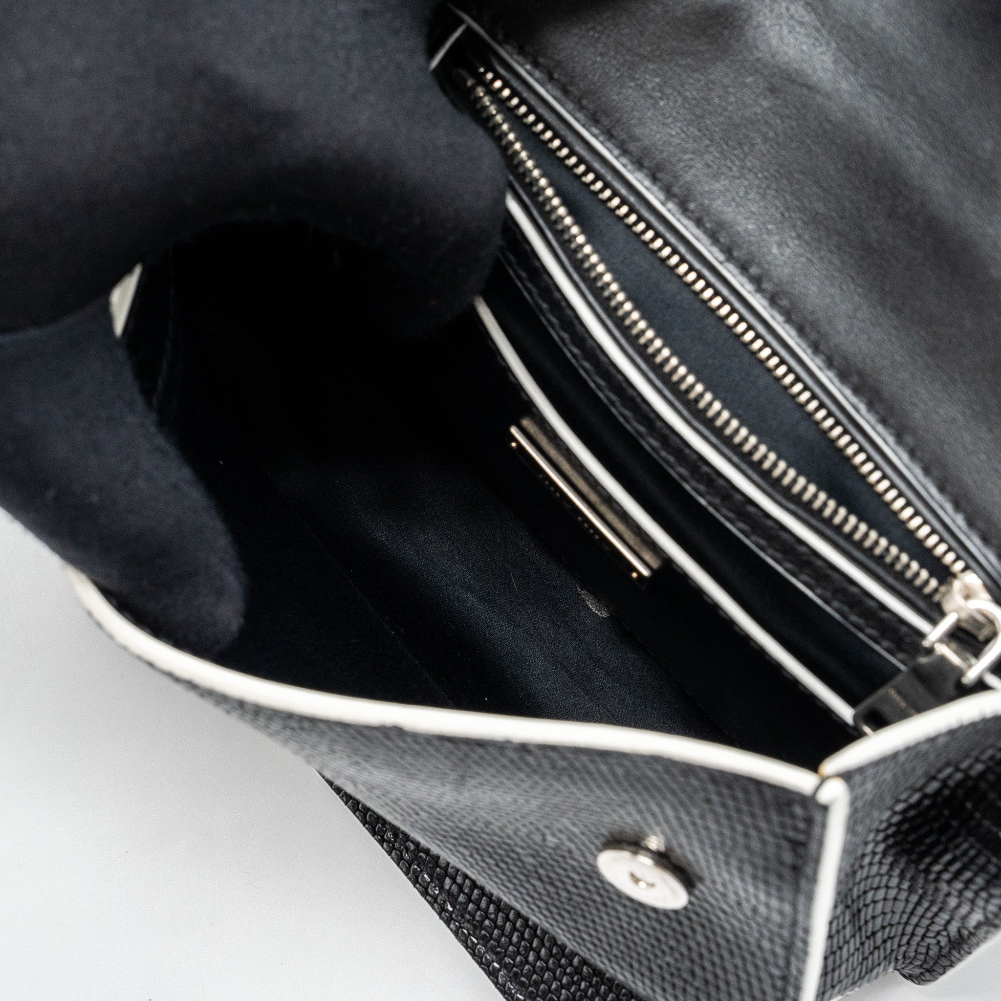 MIU MIU ST.LUCERTOLA EMBOSSED LEATHER BLACK SHW - Image 14