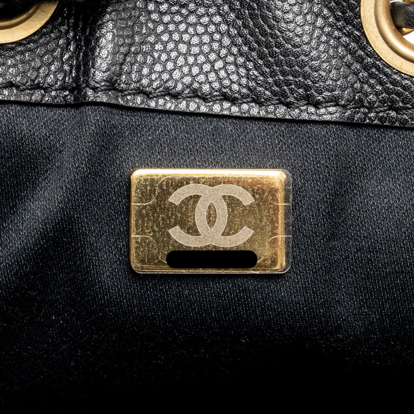 CHANEL SMALL 25 BAG CAVIAR BLACK GHW (MICROCHIP) - Image 15
