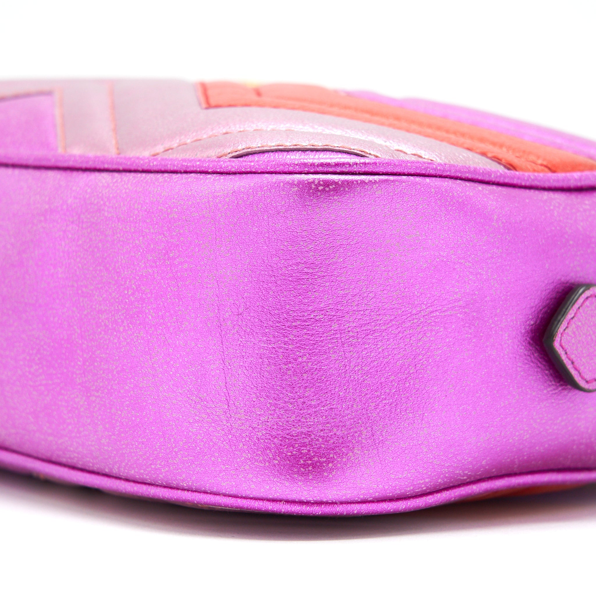 GUCCI GG MARMONT MATELASSÉ SMALL SHOULDER BAG MULTICOLOUR - Image 9