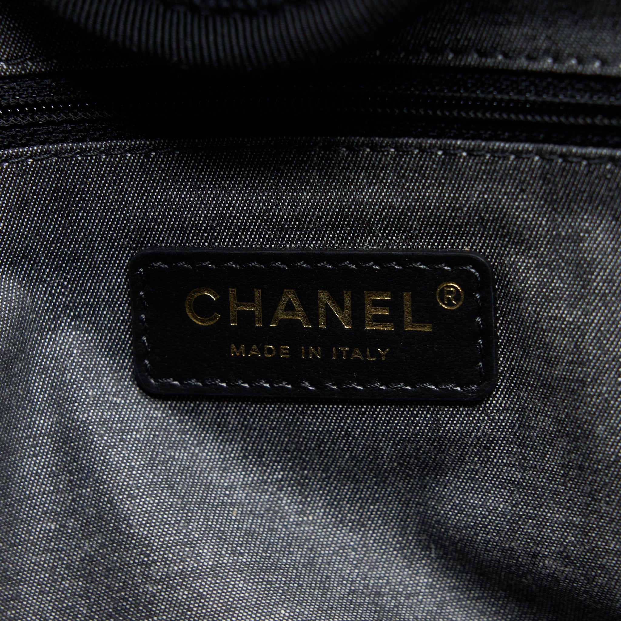 CHANEL BLACK RAFFIA DEAUVILLE TOTE BAG GHW - Image 11