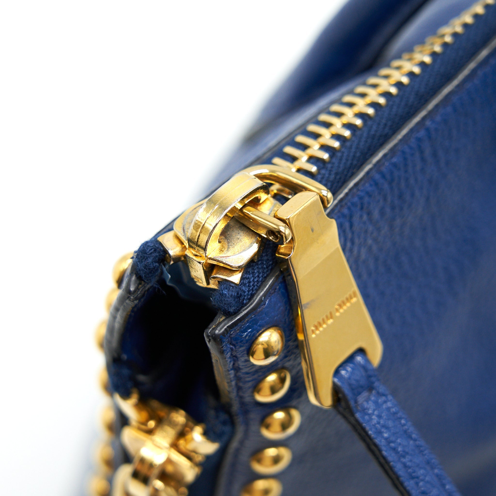 MIU MIU BLUE STUDDED TOTE BAG - Image 11