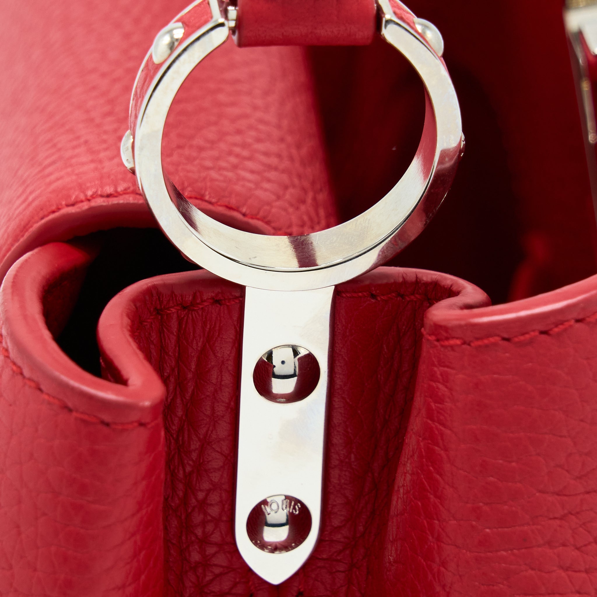 LOUIS VUITTON CAPUCINES BB TAURILLON RED GHW - Image 10