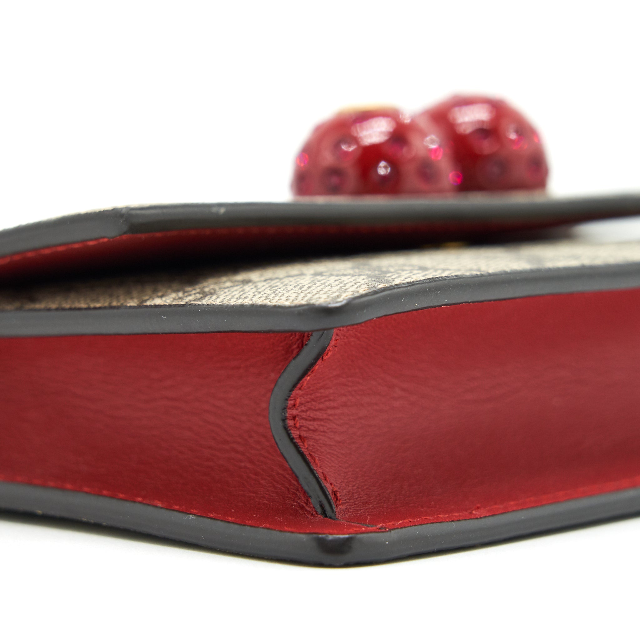 GUCCI CHERRIES WALLET ON CHAIN - Image 10