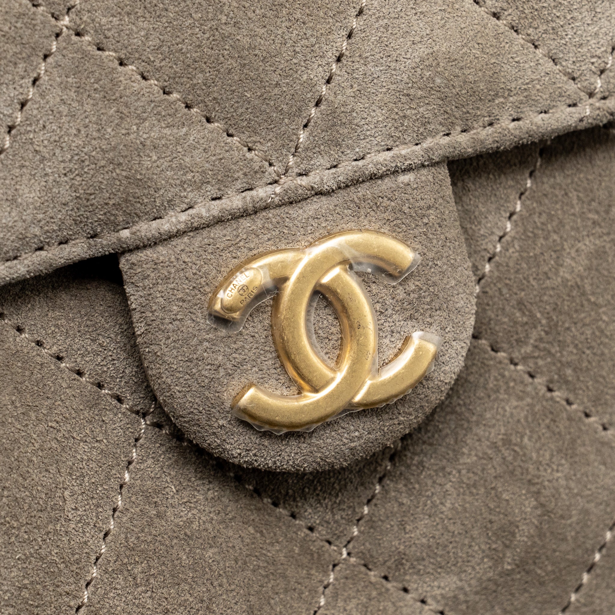 CHANEL SMALL 25 BAG SUEDE GREY GHW (MICROCHIP) - Image 12