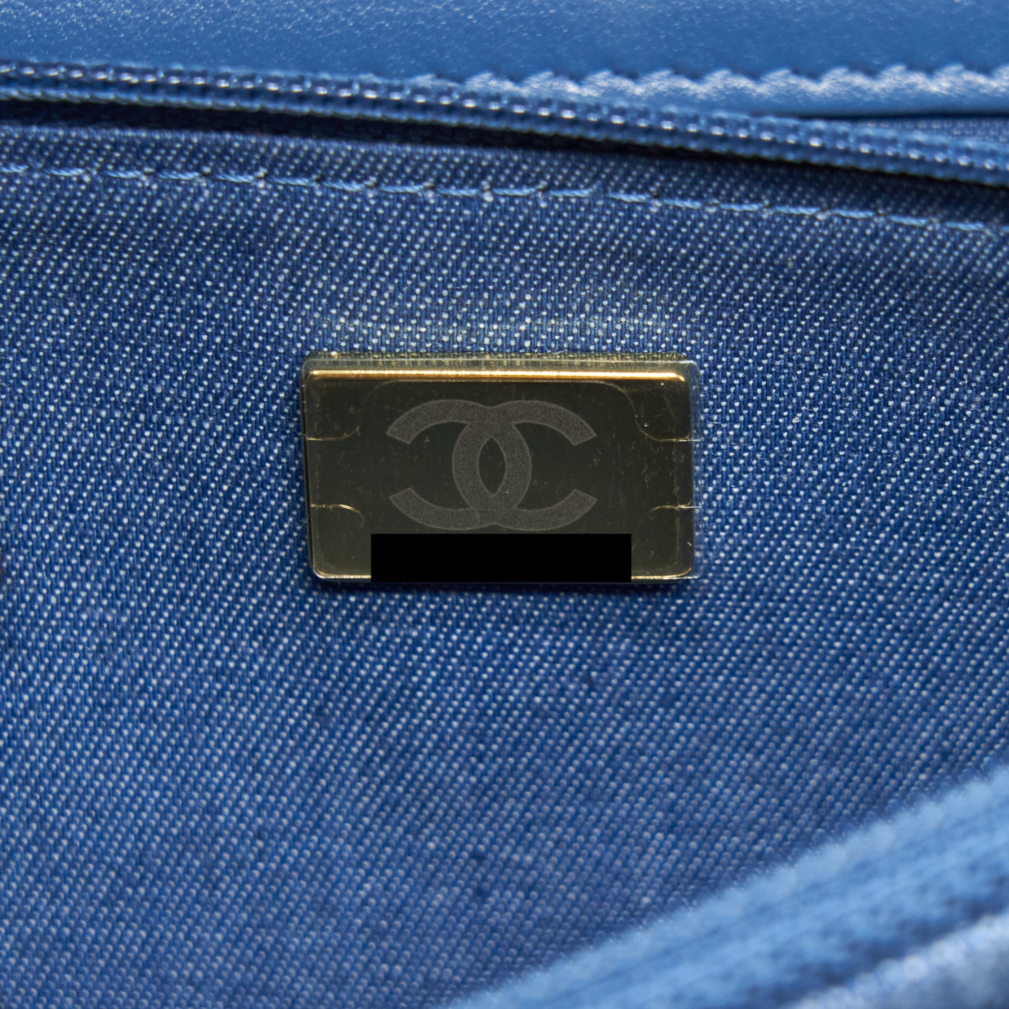 CHANEL PEARL CRUSH WALLET ON CHAIN DENIM BLUE GHW (MICROCHIP) - Image 11