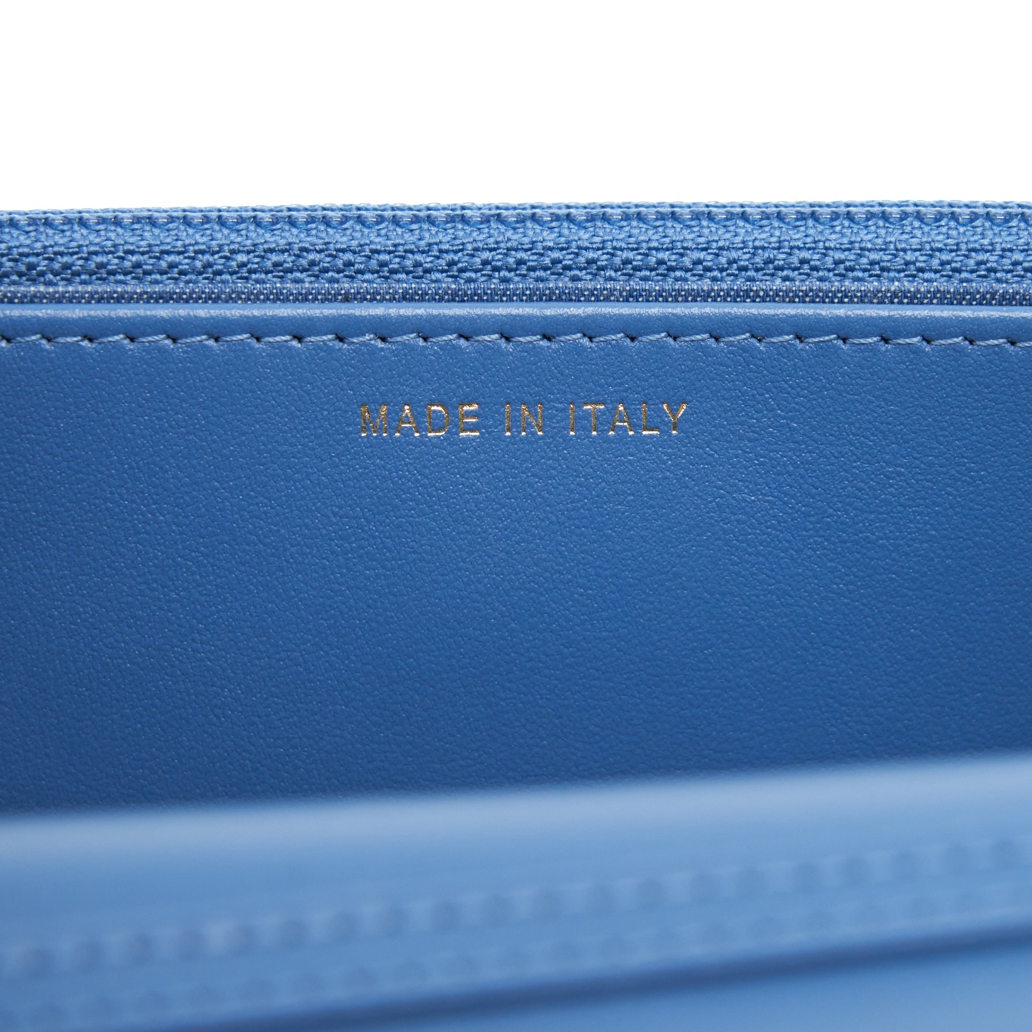 CHANEL PEARL CRUSH WALLET ON CHAIN DENIM BLUE GHW (MICROCHIP) - Image 10