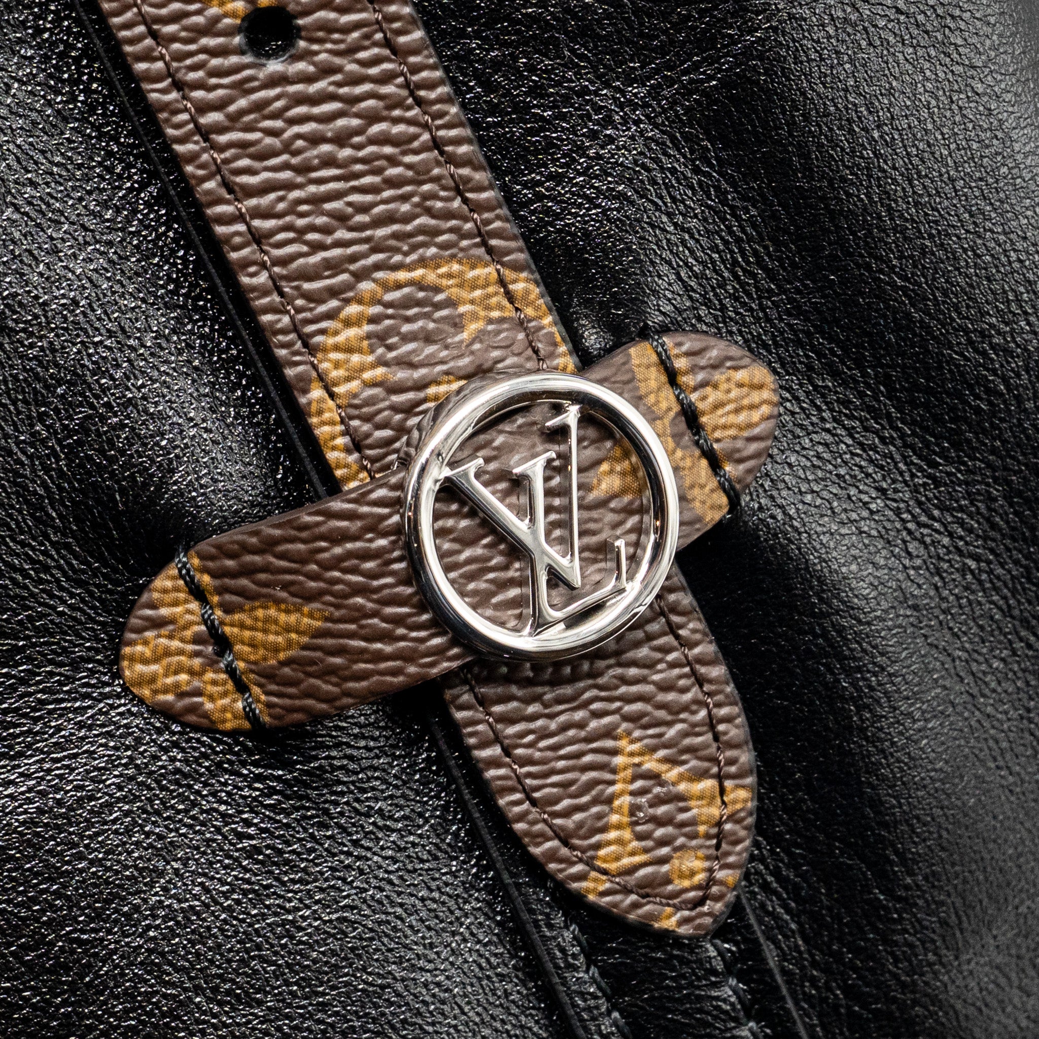 LOUIS VUITTON CARRYALL VIBE MM LAMBSKIN/MONOGRAM CANVAS BLACK SHW - Image 12