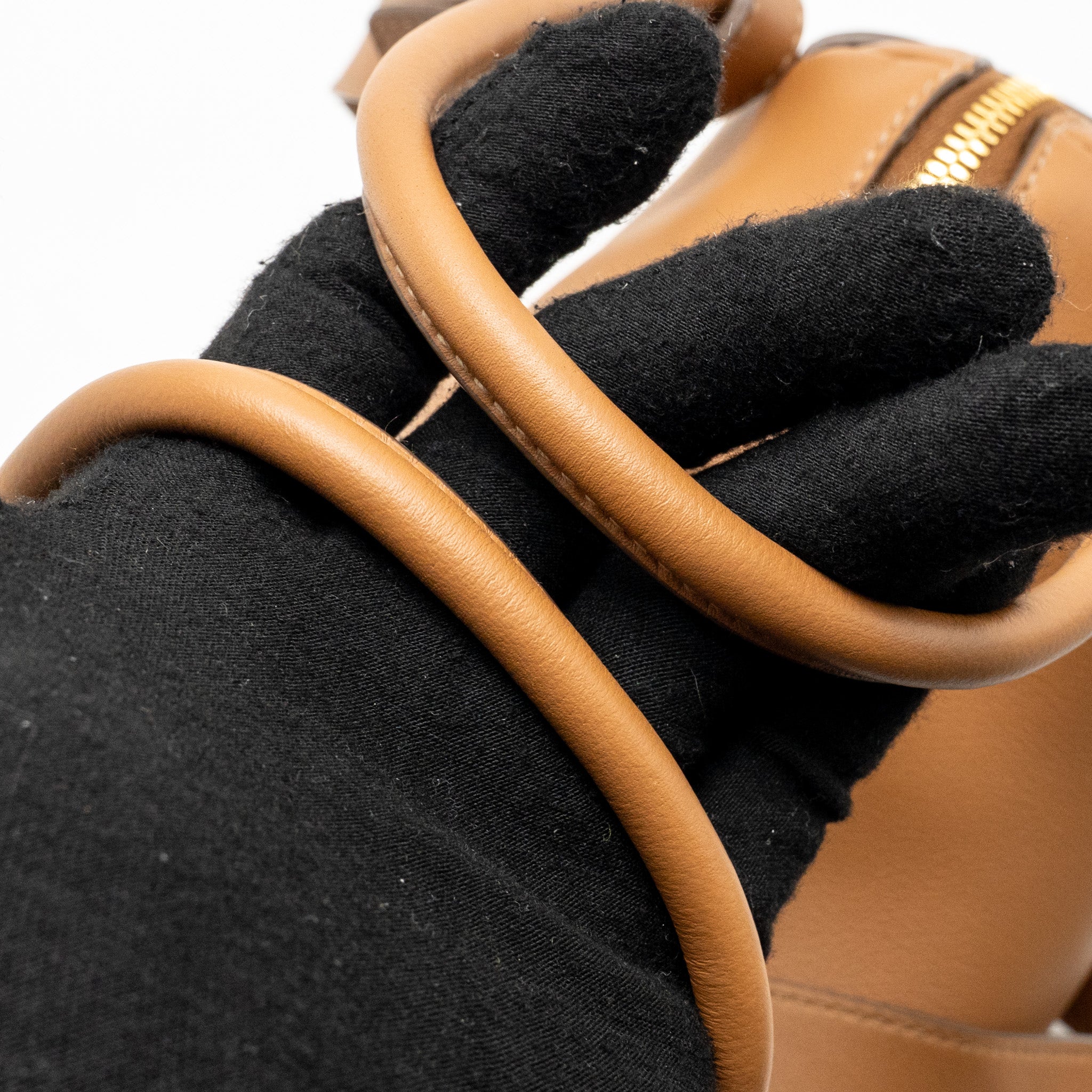 PRADA DARLING HANDBAG CALFSKIN CARAMEL GHW - Image 12