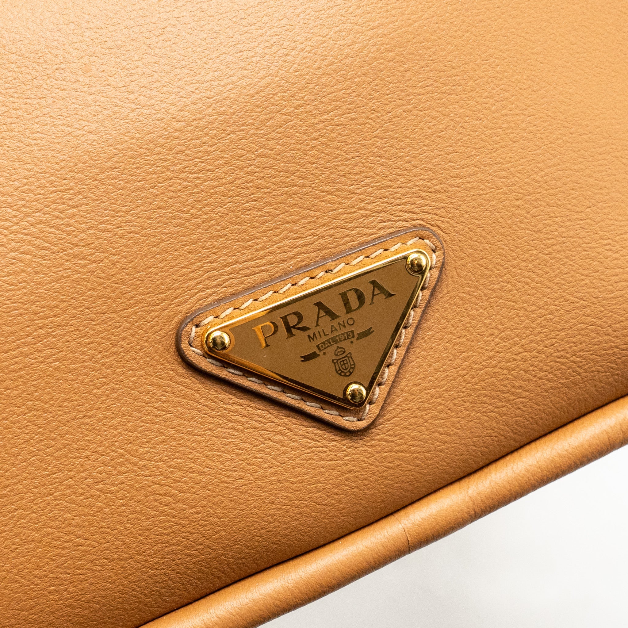 PRADA DARLING HANDBAG CALFSKIN CARAMEL GHW - Image 13