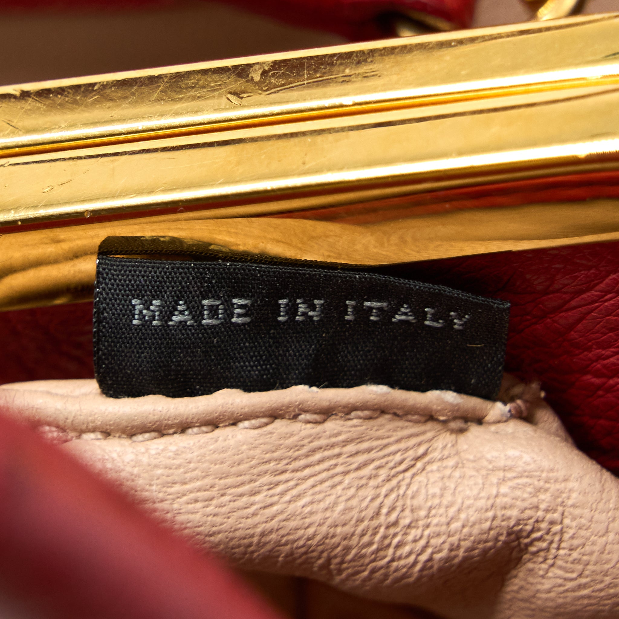 MIUMIU TOTE BAG OSTRICH RED GHW - Image 15