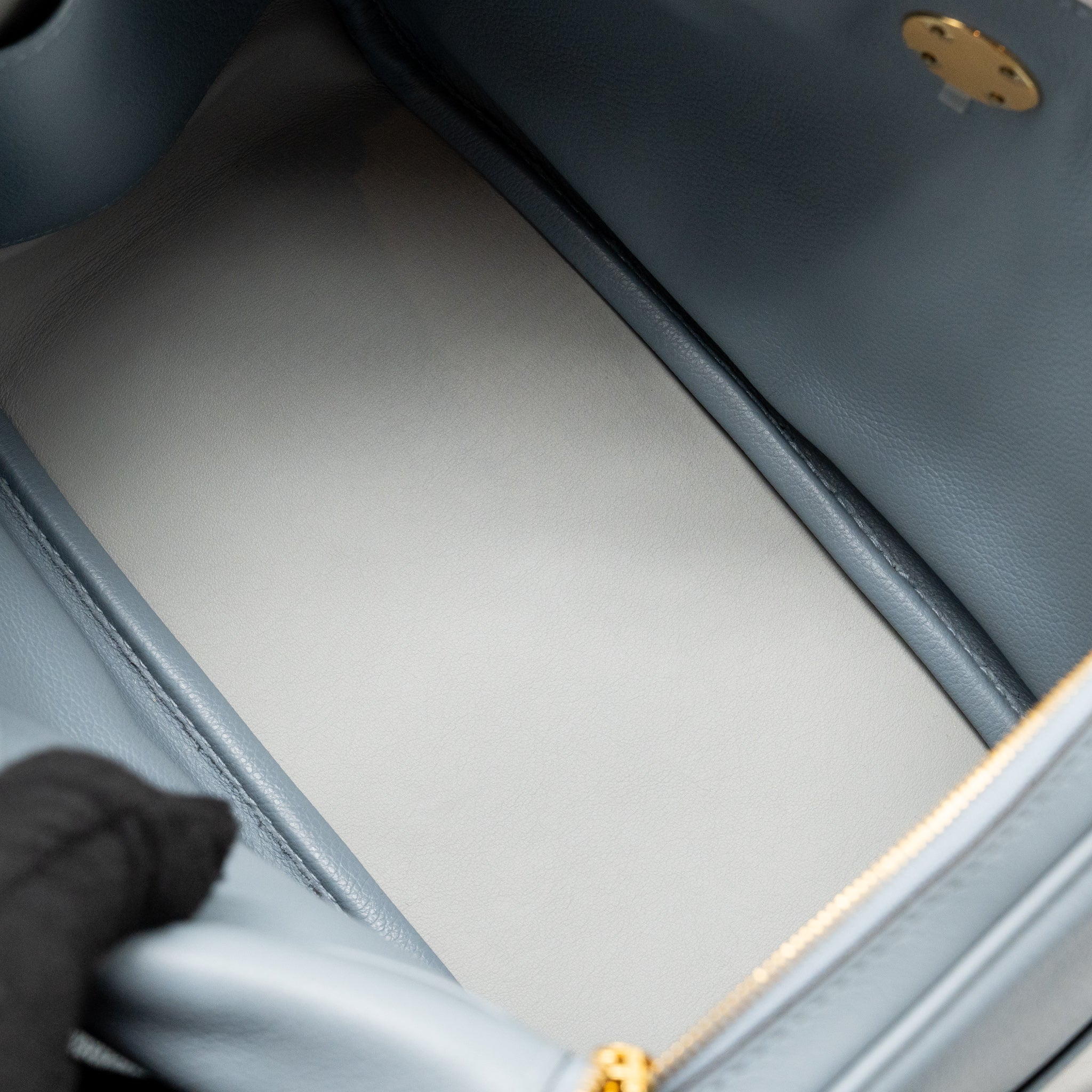 HERMES LINDY 26 EVERCOLOR BLEU LIN GHW - Image 16