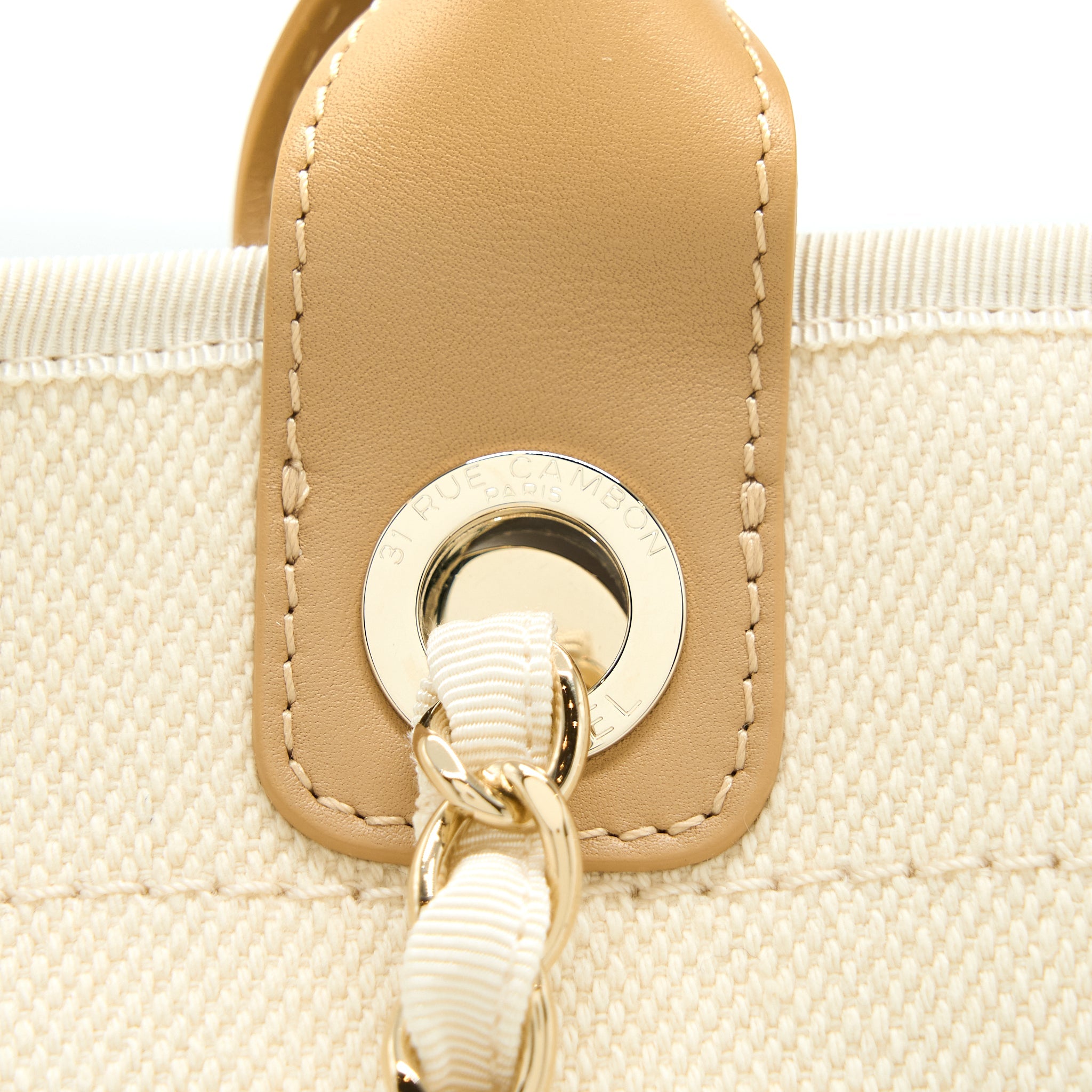 CHANEL DEAUVILLE PEARL TOTE CANVAS GHW - Image 7