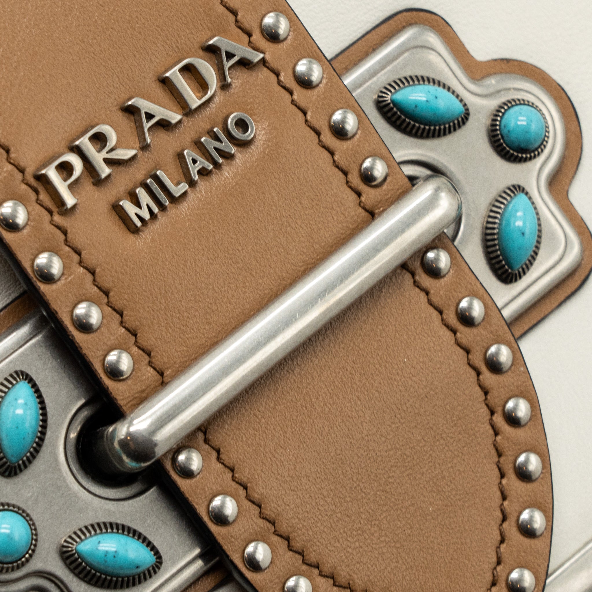 PRADA CAHIER EMBELLISHED TWO-TONE LEATHER SHOULDER BAG WHITE / CARAMEL SHW - Image 9