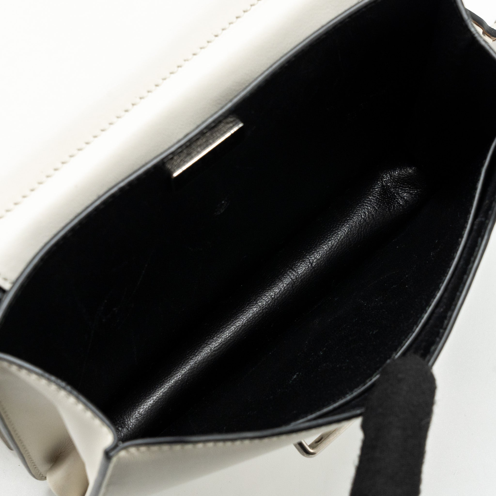 PRADA CAHIER EMBELLISHED TWO-TONE LEATHER SHOULDER BAG WHITE / CARAMEL SHW - Image 15